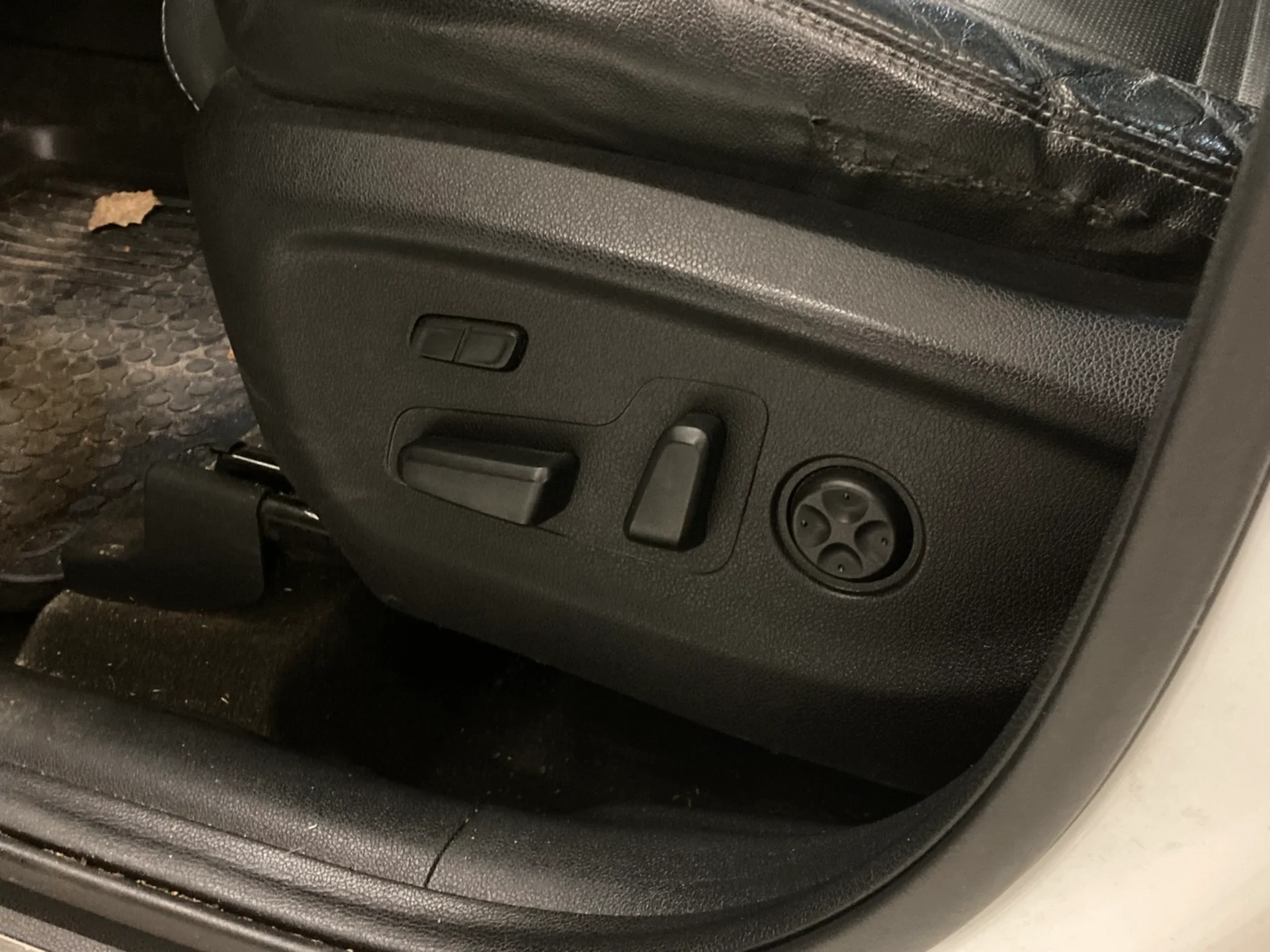 Car Image - 3UPfQPm4wyeDXQH4saIU6Q