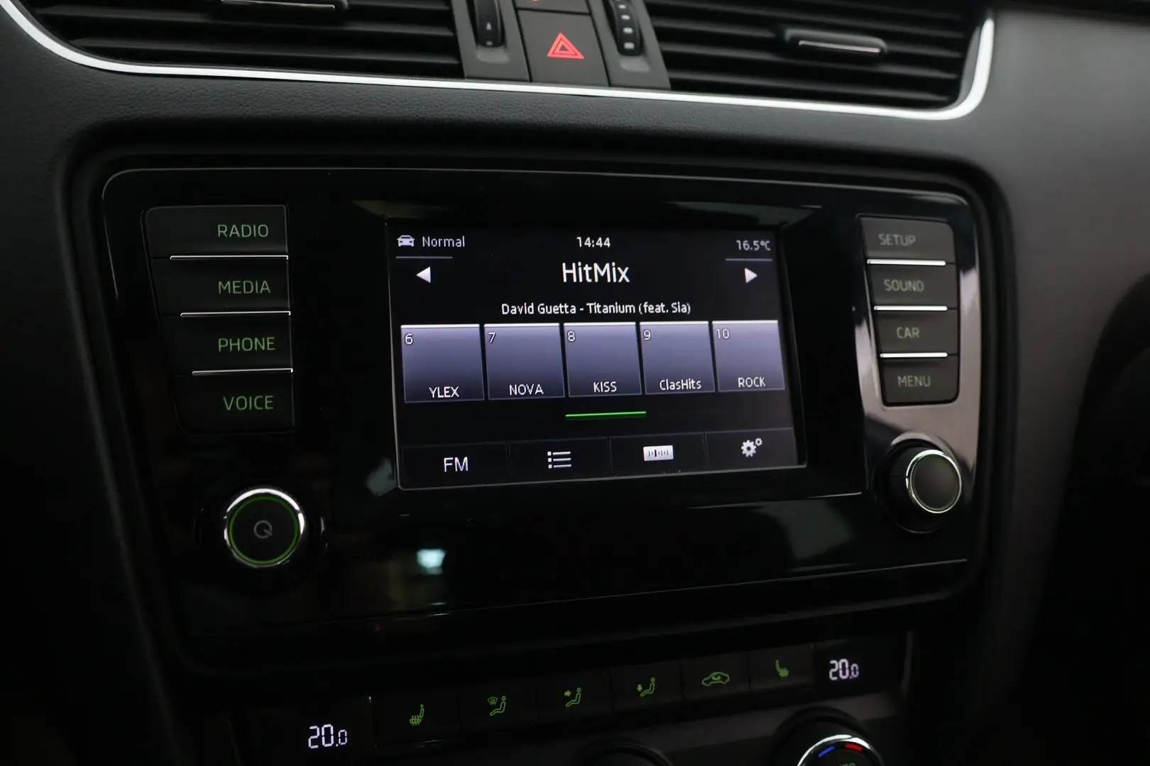 Car Image - 1U2OldLB3AUryLk1RPWrc7