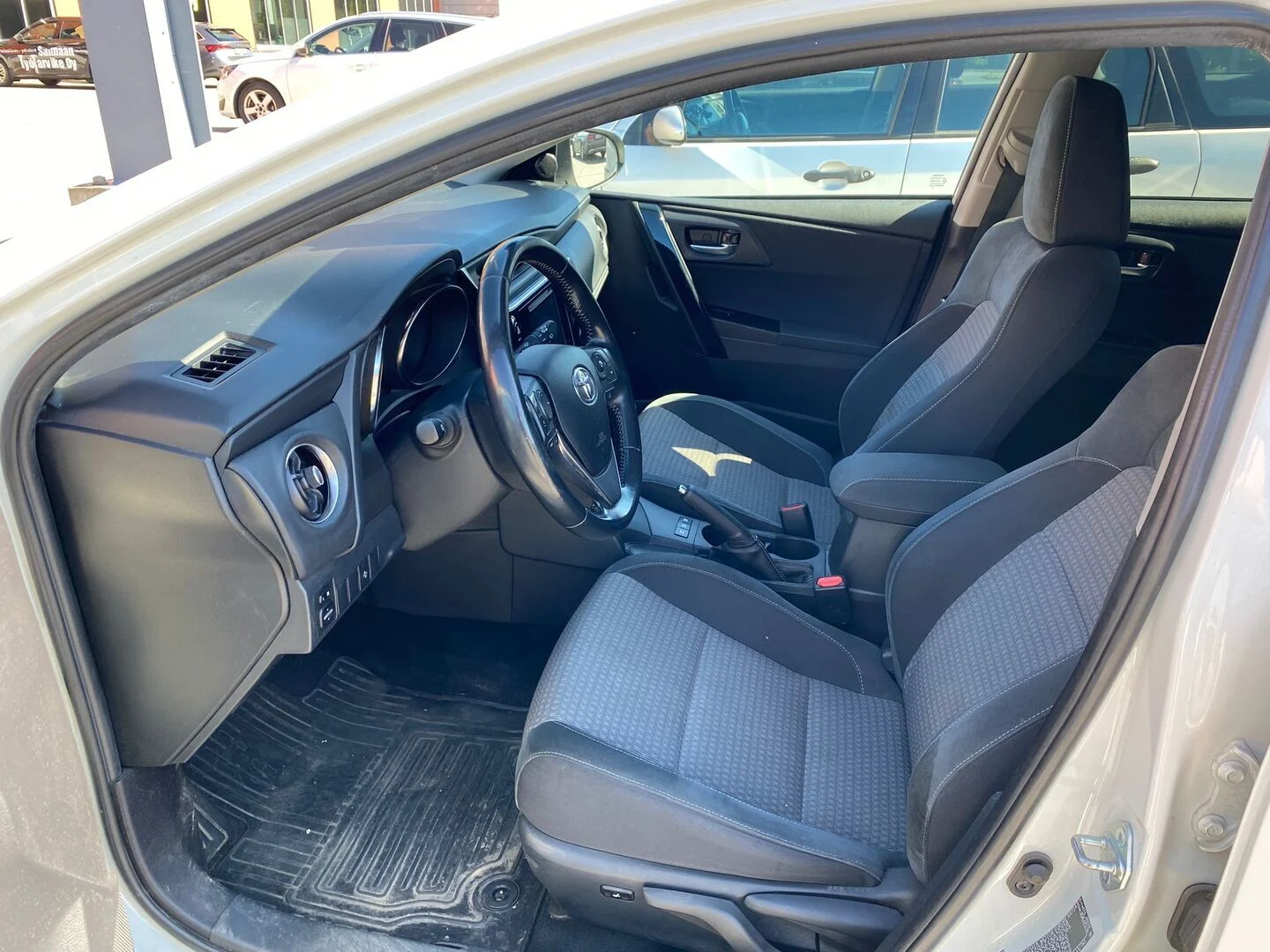 Car Image - t0diaXOCywImgIawQleht