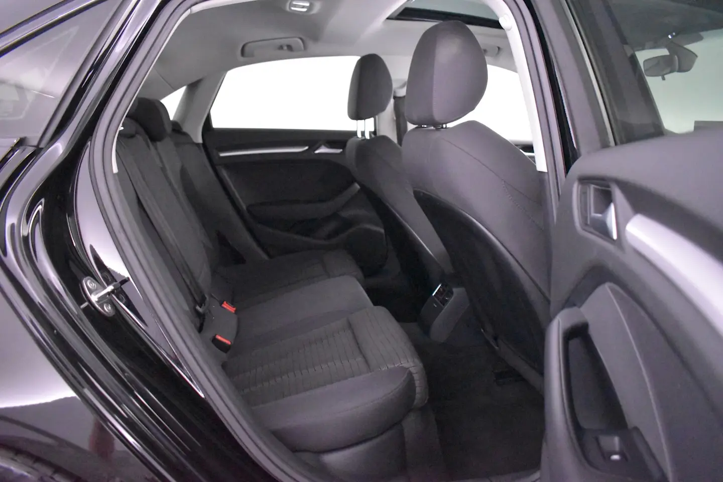 Car Image - 5qyPNhs90hnwfzVaN3Ryre