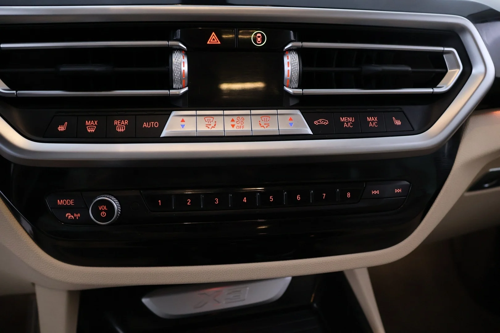 Car Image - VJ1n2UmIDqIPLtmAGFjMp
