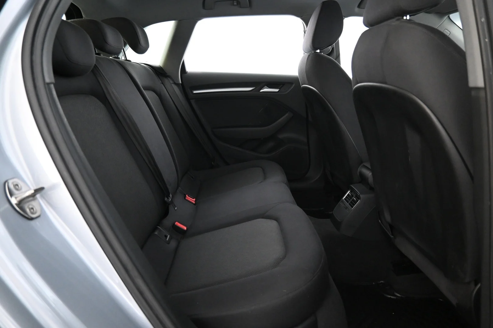 Car Image - 4MxS7hTw4DHG81ItsDxuoV