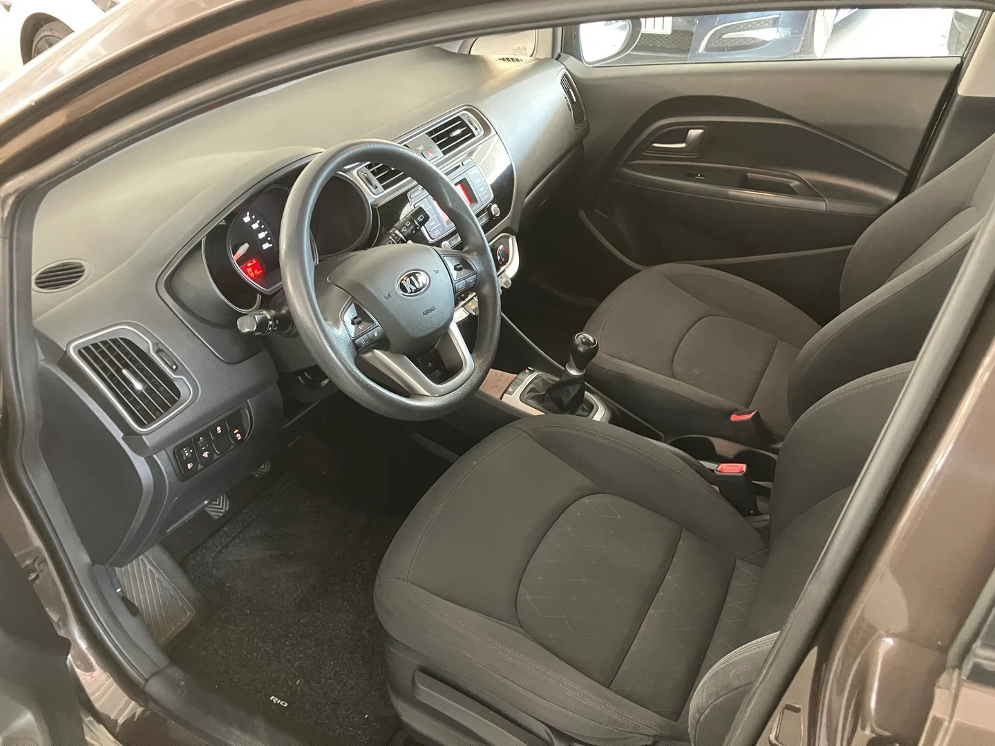 Car Image - 40HcGHCiBjz45CTvVGZFq