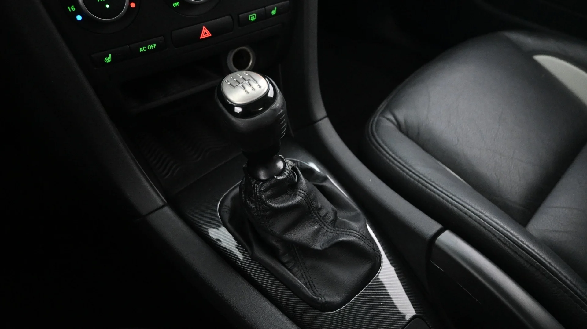 Car Image - QoOQZXJmXDJUSj1fPFj83