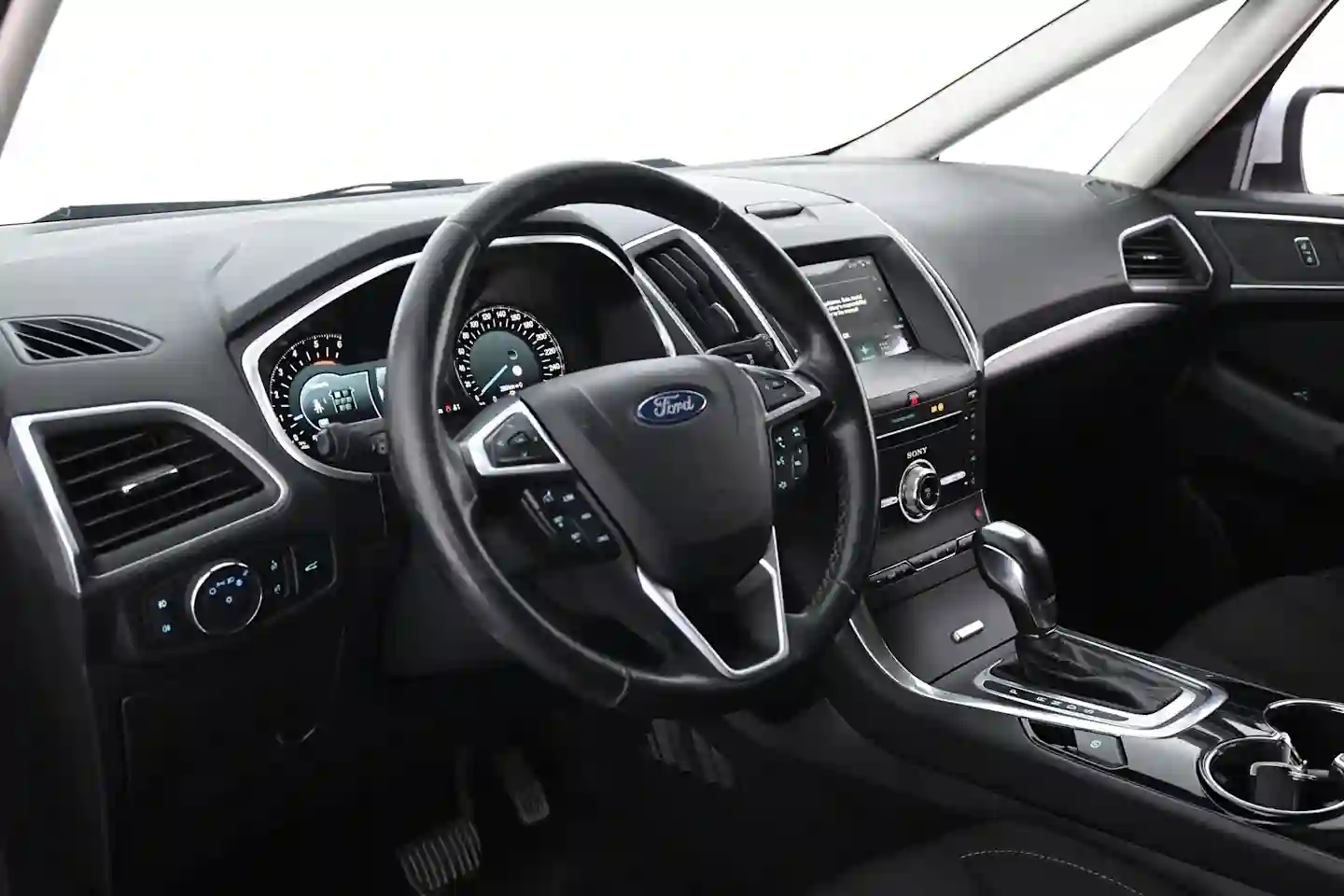 Car Image - 52WMCLqIN4kXcvWndATeis