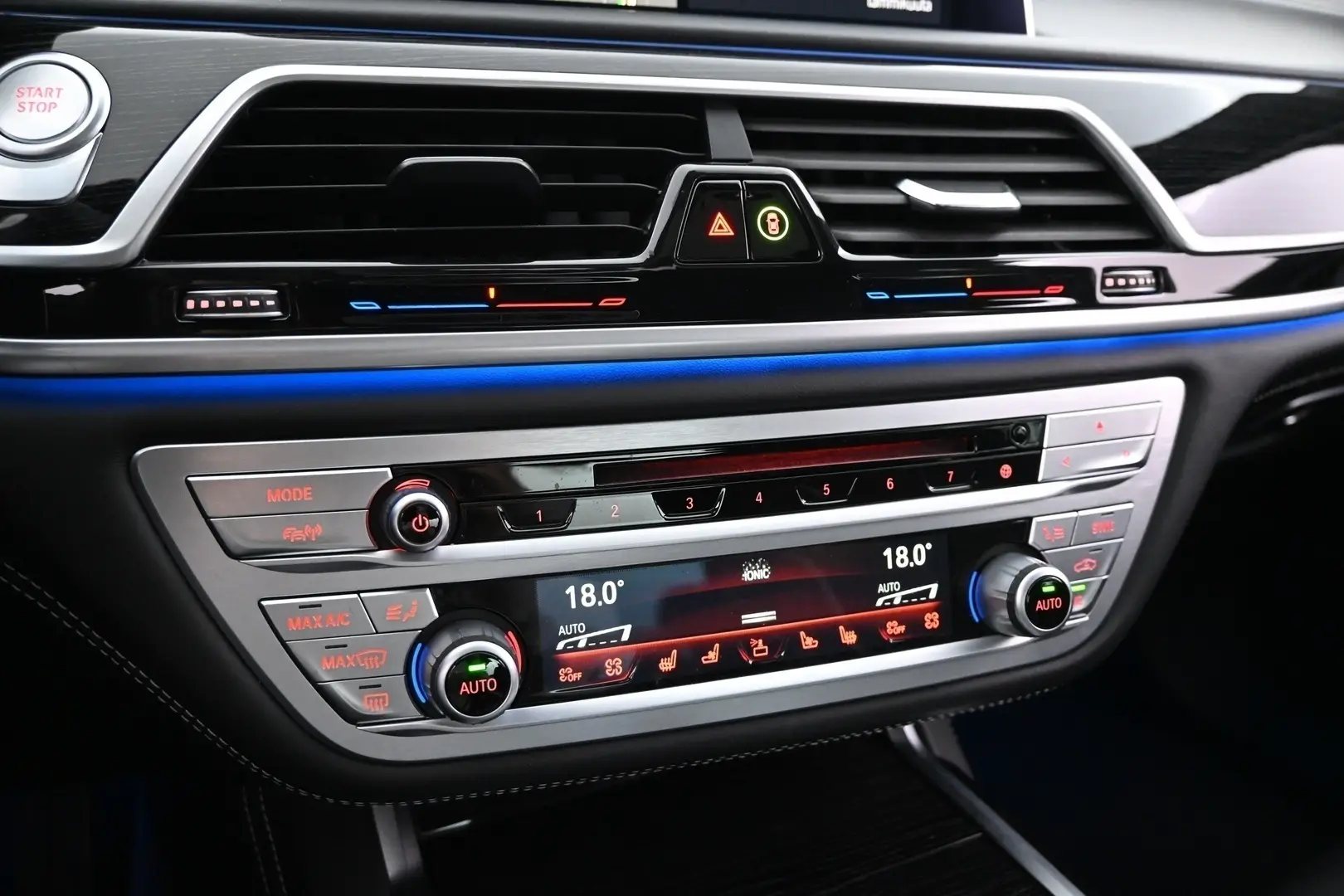 Car Image - 6SmPiGu3f0uVvcStaxfCRD