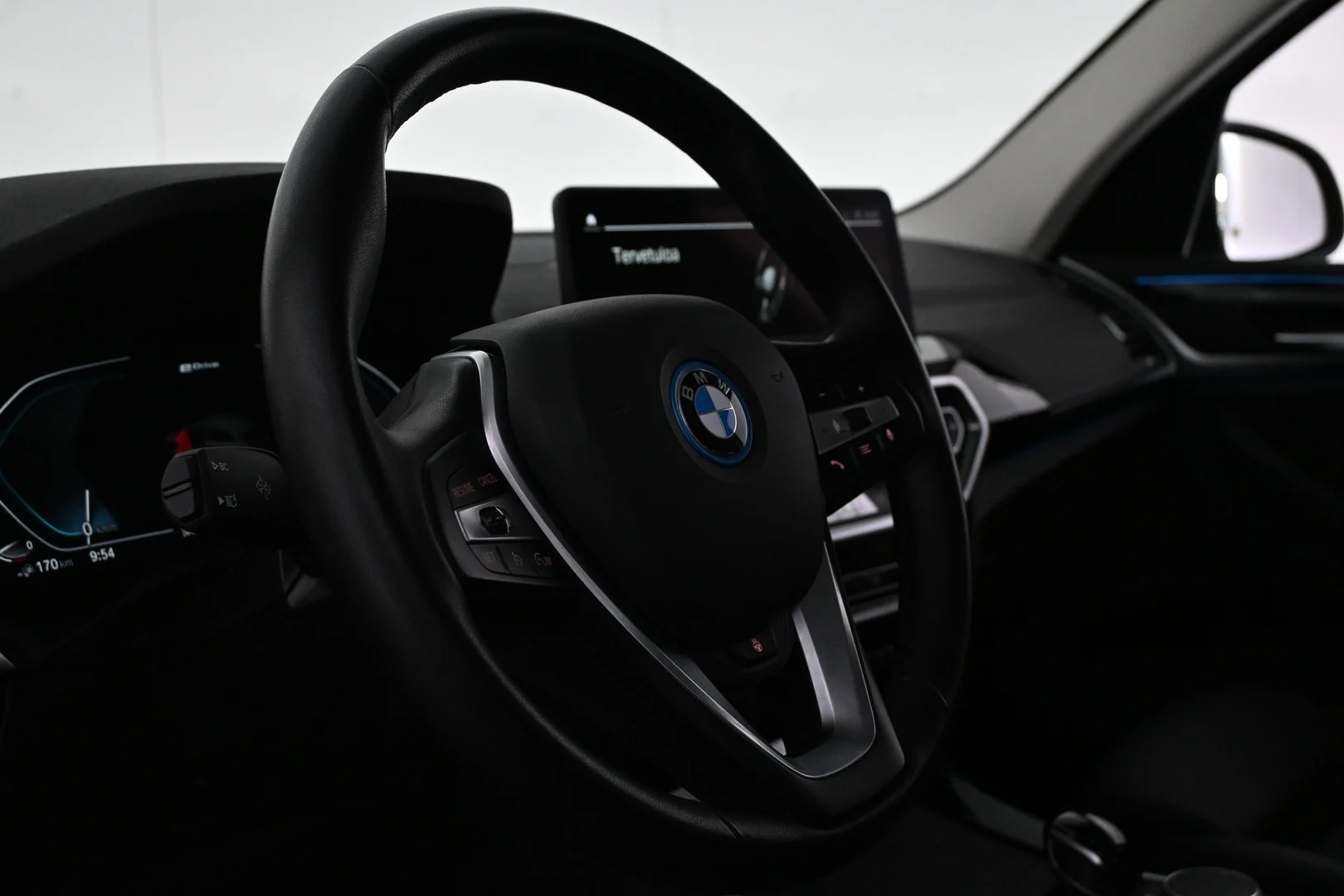 Car Image - 7wr95FDV3XKK4cwHYA16mP