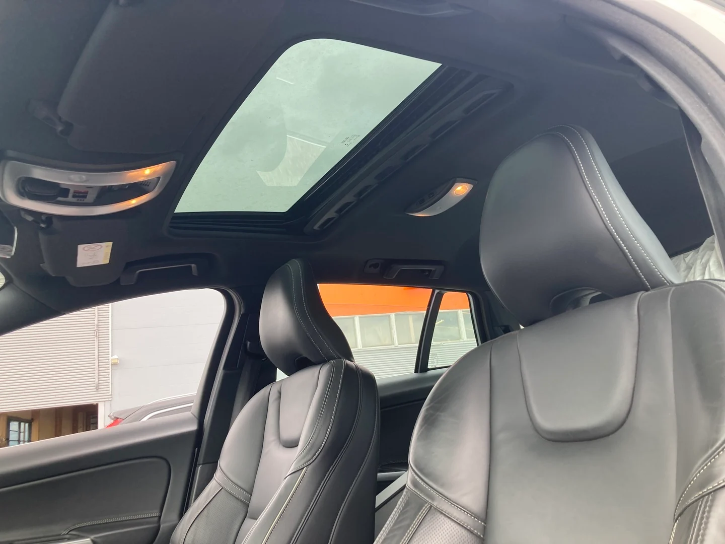 Car Image - pupngOuMN8mFNPChCDTc1