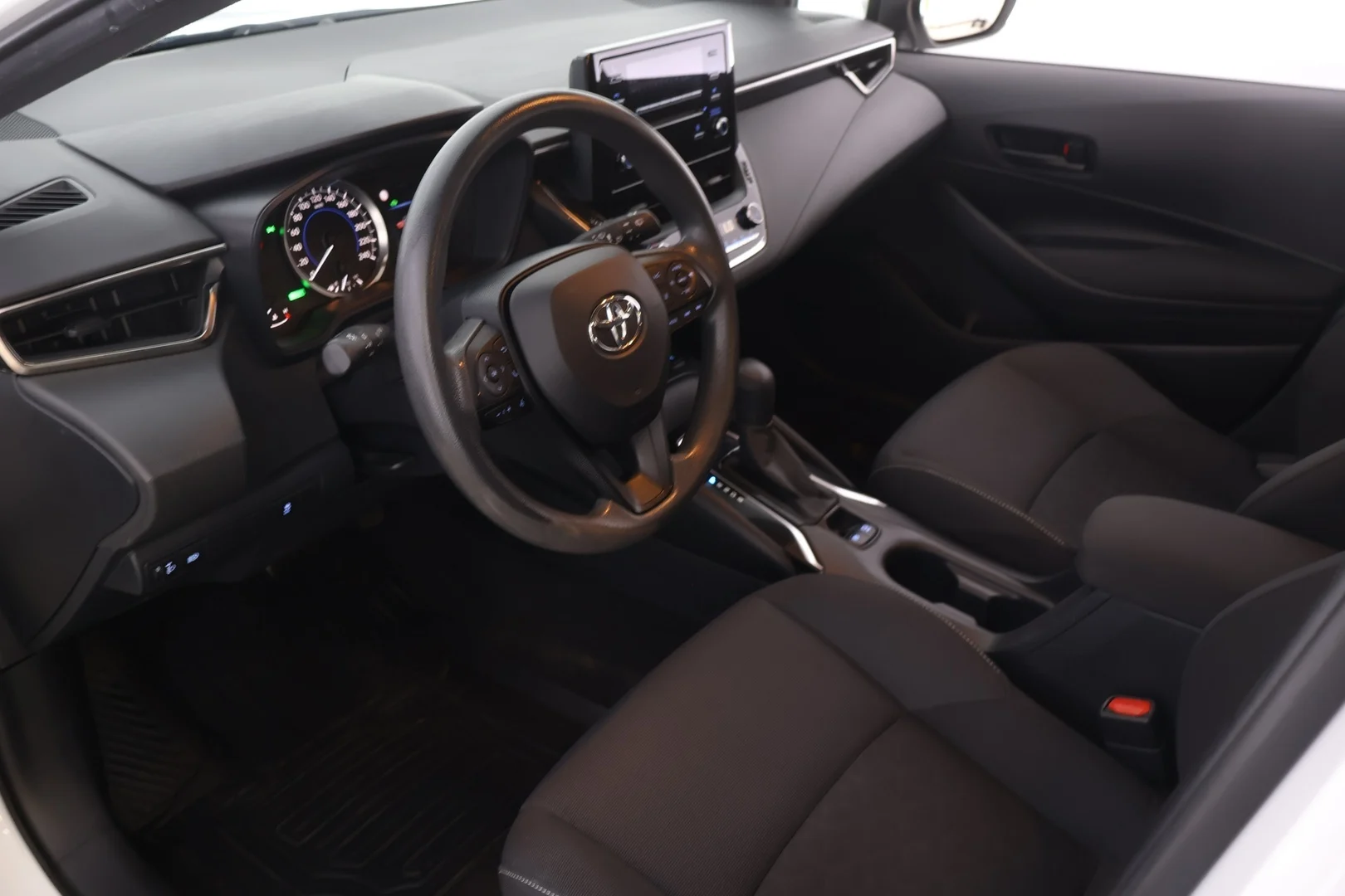 Car Image - 6VqthsnHtHyeQfHxWpdctt