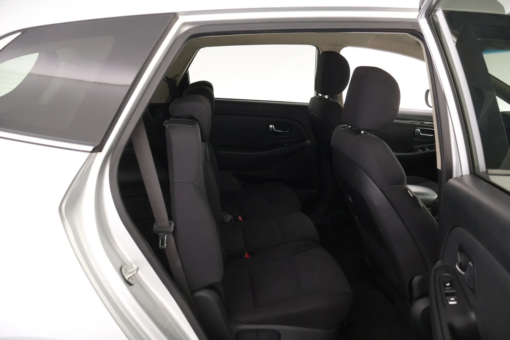 Car Image - 6CntSpPgFkBM7BvKD5Gprb