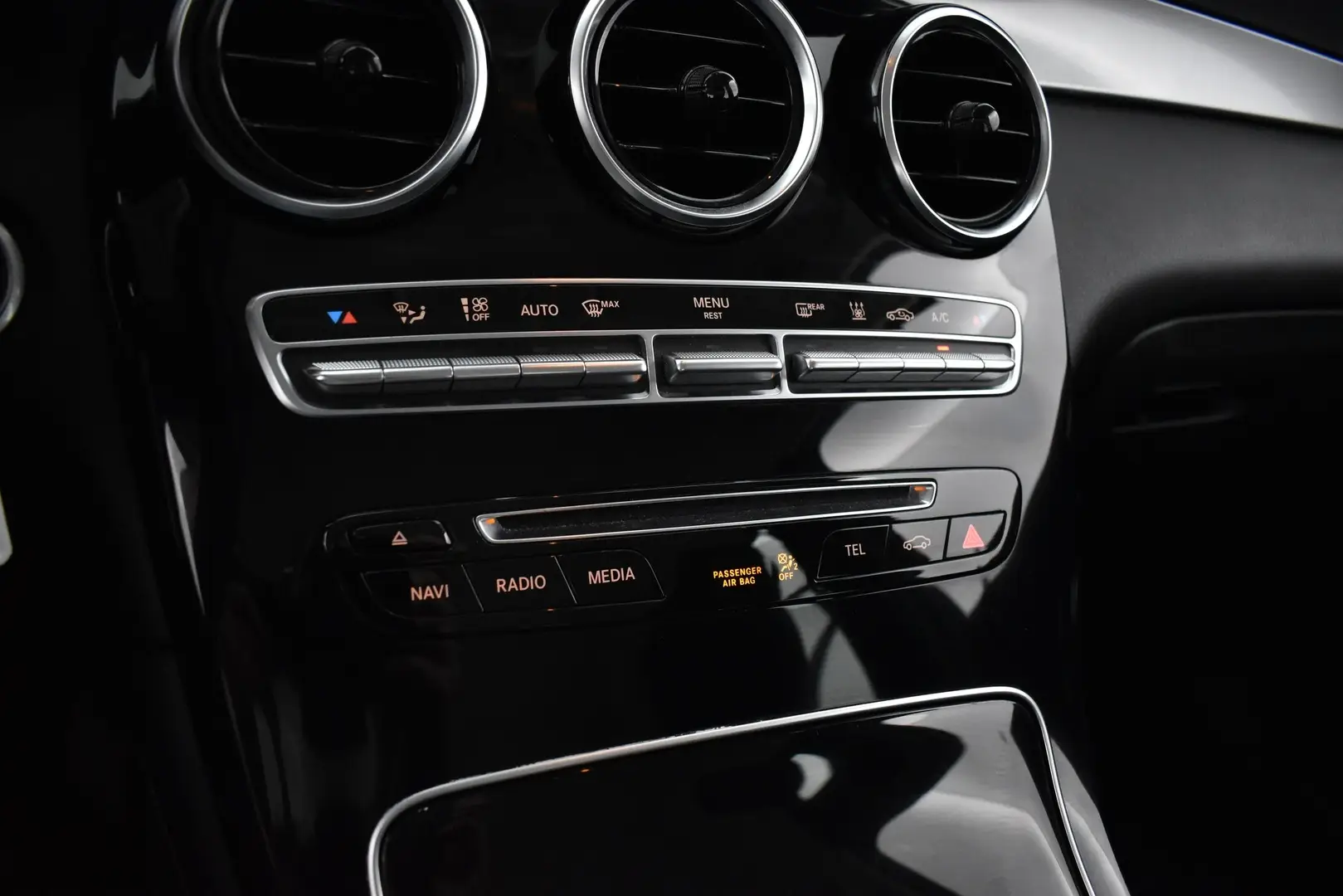 Car Image - 7pOHtxVqaz1Y5jkVuSrFdQ