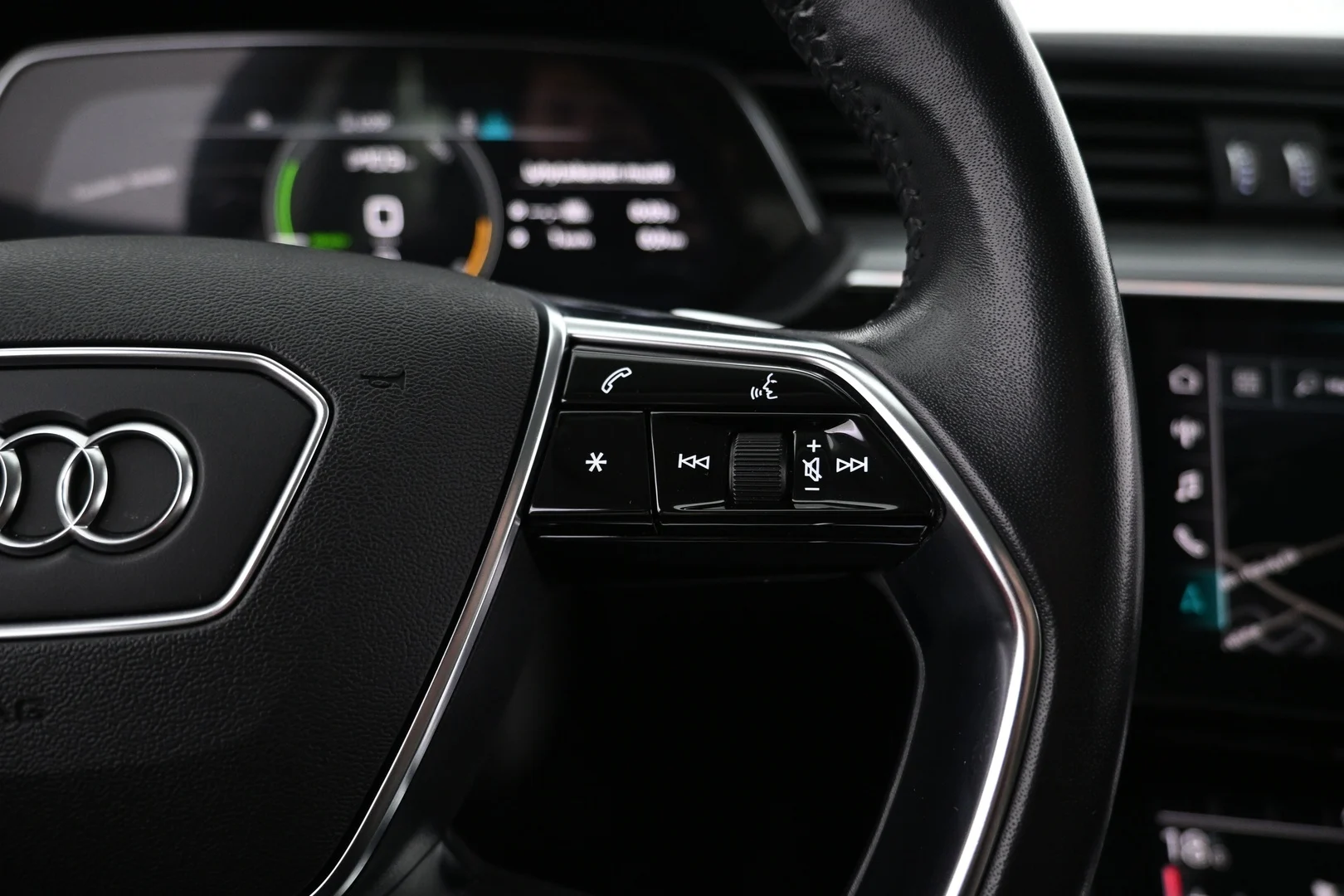 Car Image - 3e1CtiM7pKkAdicfGCBMI3