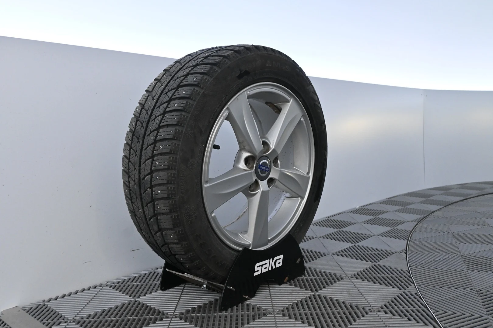 Car Image - 2p7PfXhUnVy6qQXZ9DDpX