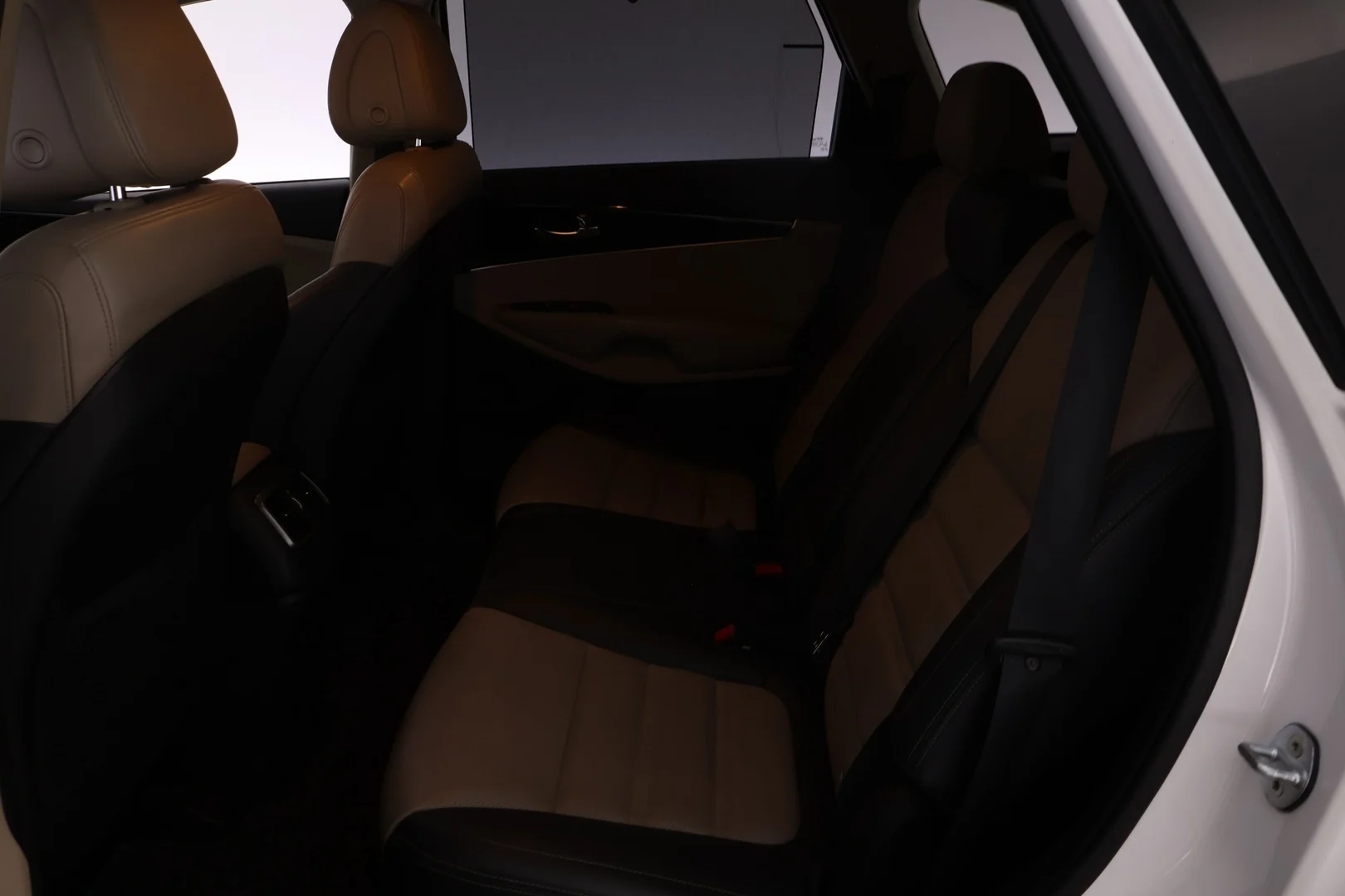 Car Image - 3yFtp4Fs87lk0HK9zECILH