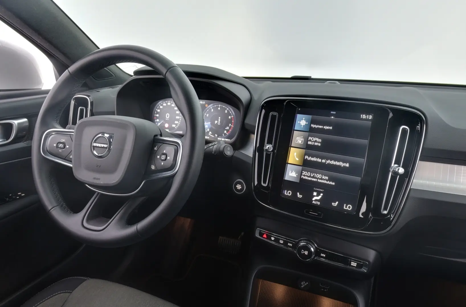 Car Image - KH1re8yu03QPWkfLW8P14