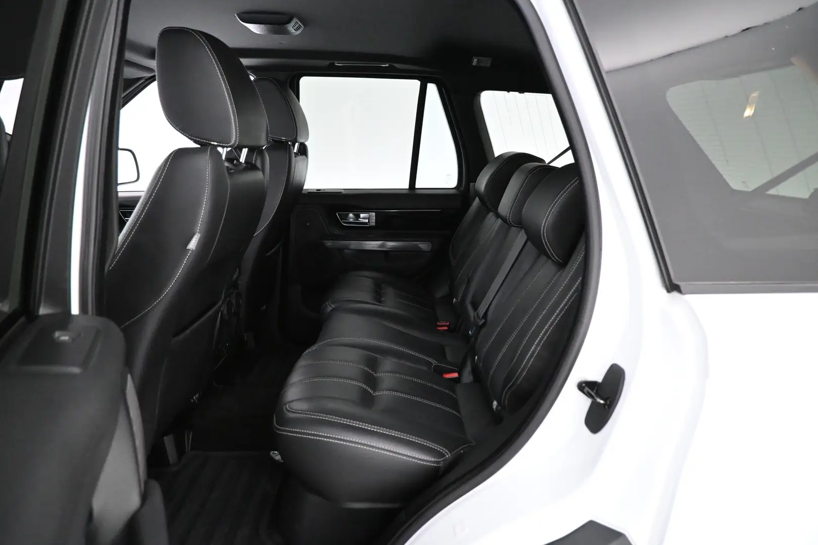 Car Image - 1rQyqZGrpRsGKZQNXO9QXI