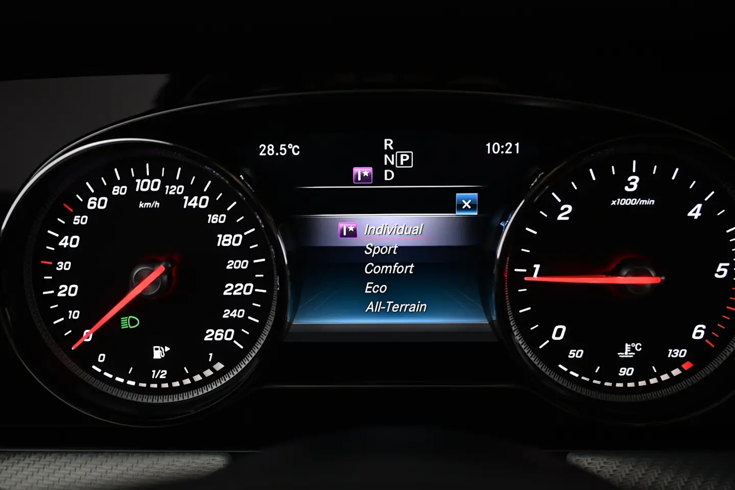 Car Image - TyTXZ7QPZHVqi9To8TksX