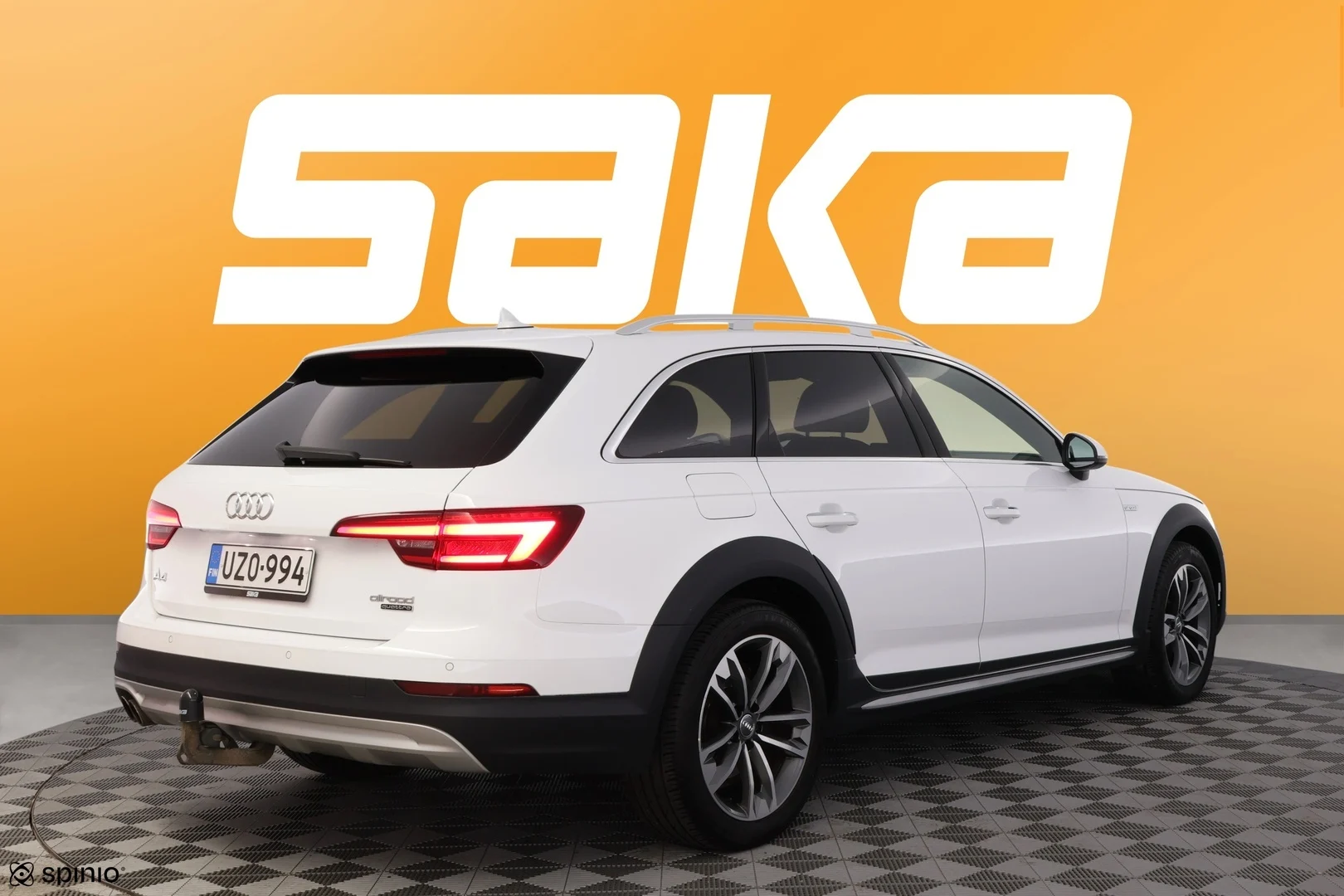 Car Image - 1aYcPEL33i1Z7Ka0vxQs1X