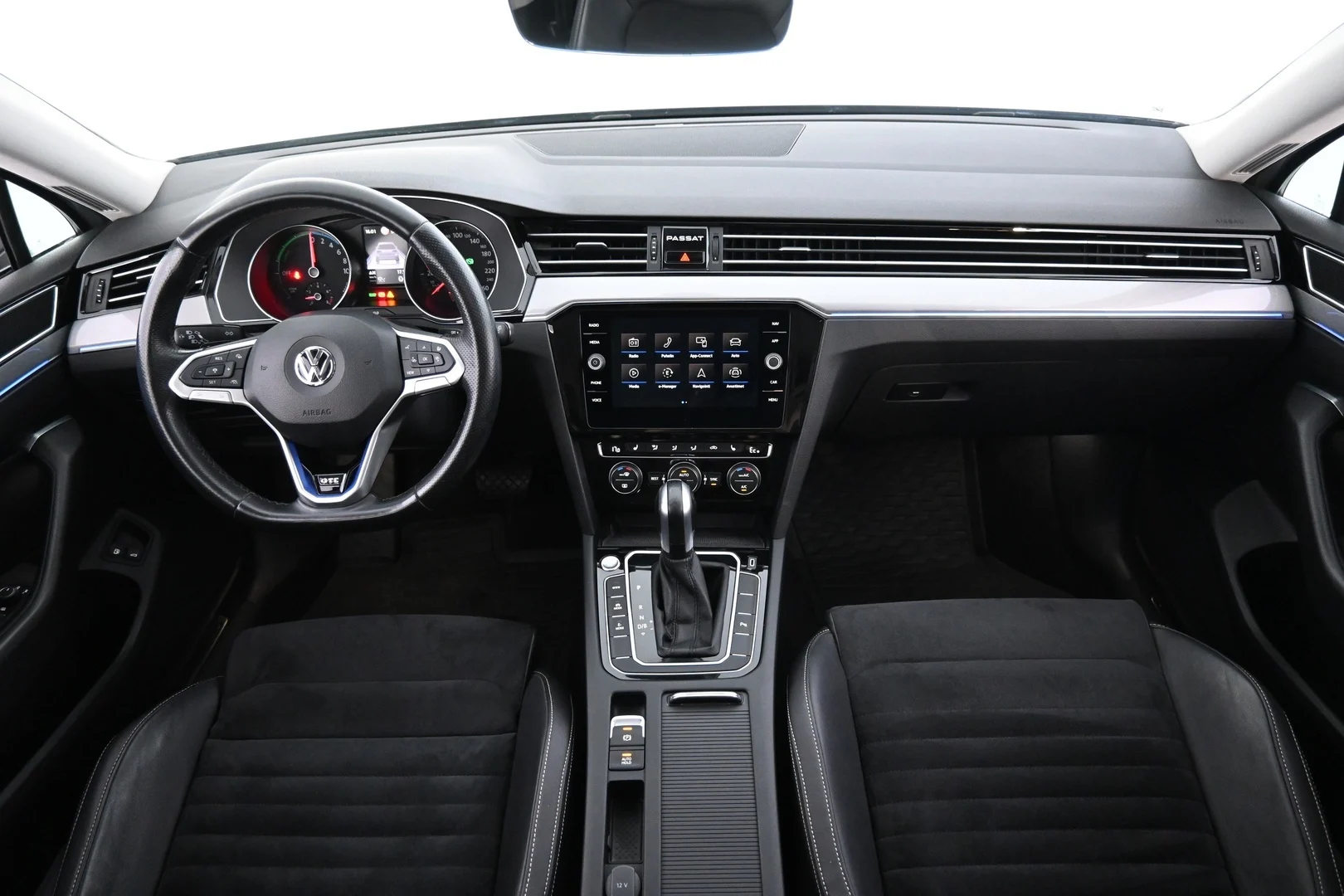 Car Image - 3CIoHc8JqtcV7fWL3BGs5H
