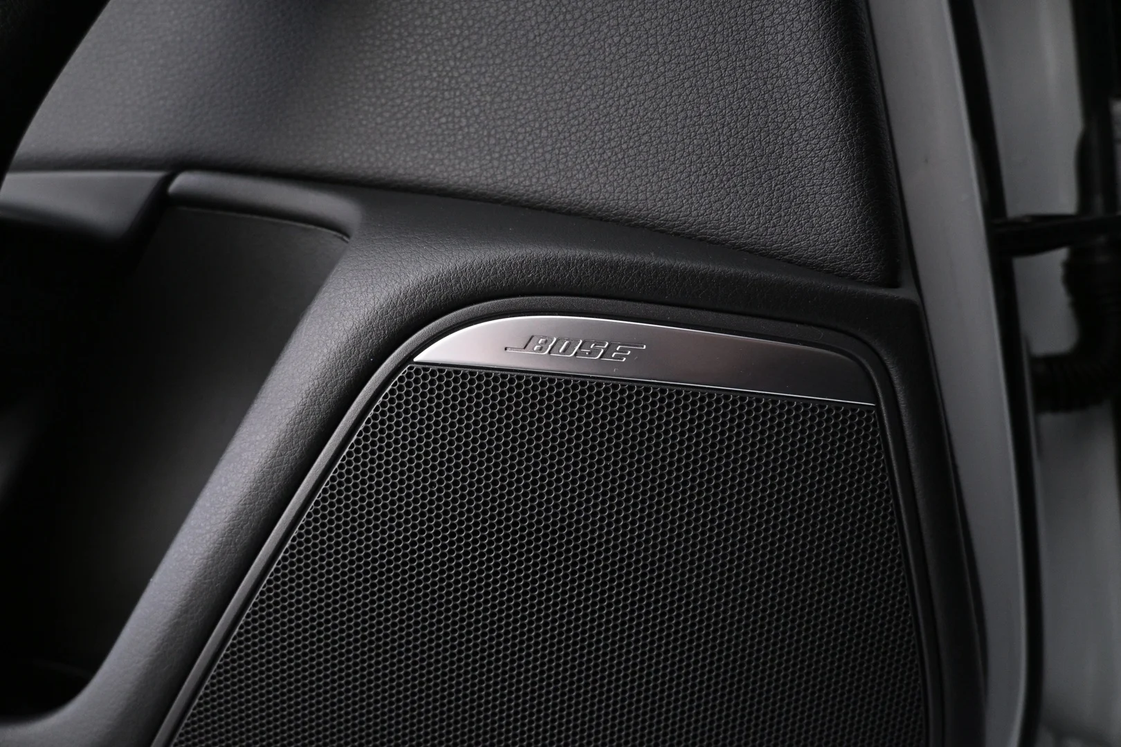 Car Image - 7AkrkCdQ4mKQfBatA9Eon7