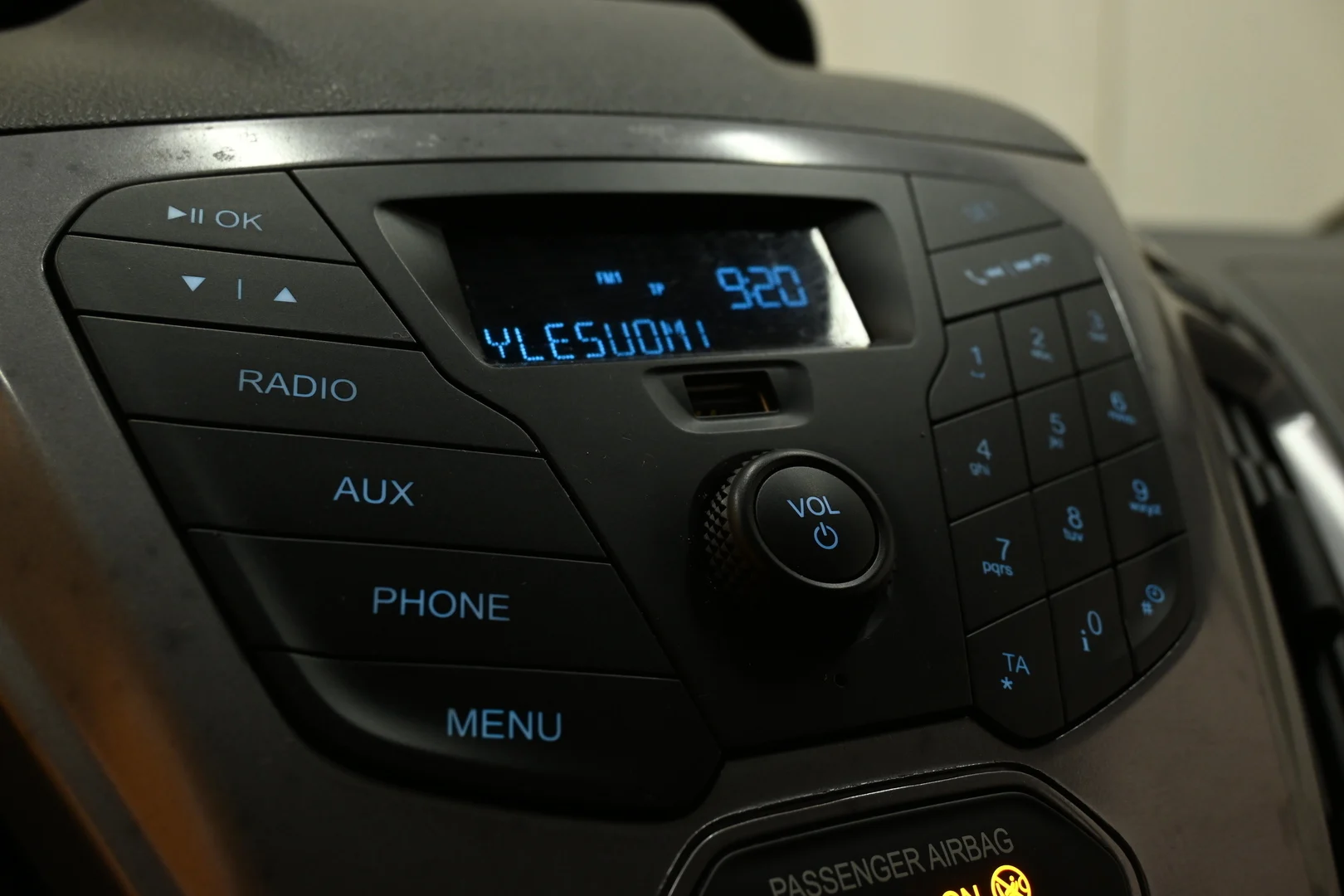 Car Image - 6PjcfuR6LS7WgExzchcFUE