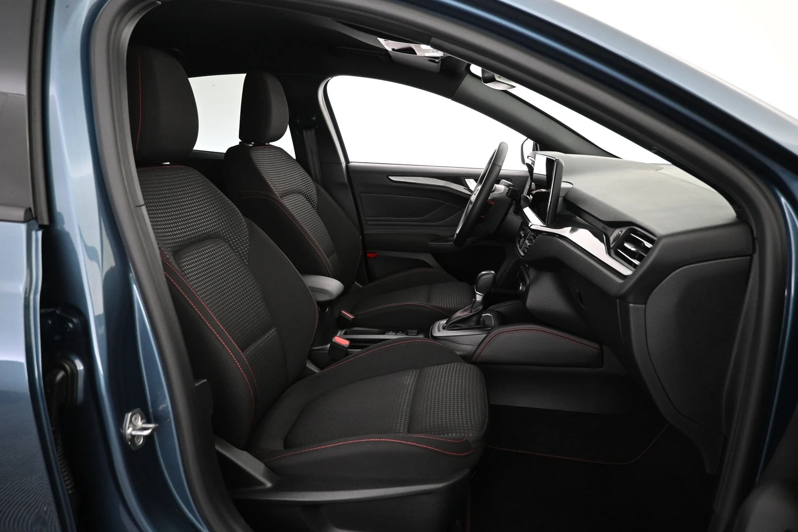 Car Image - 4yzNQ7GJyUKefzv8hDNxJE