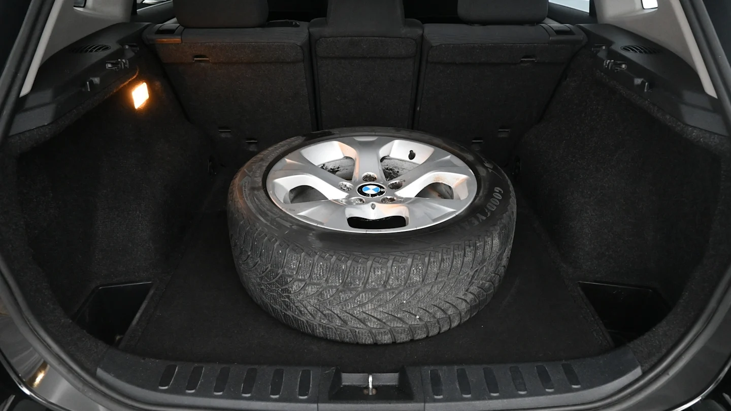 Car Image - zpGZOCpWQgON00Sm5Ob6g