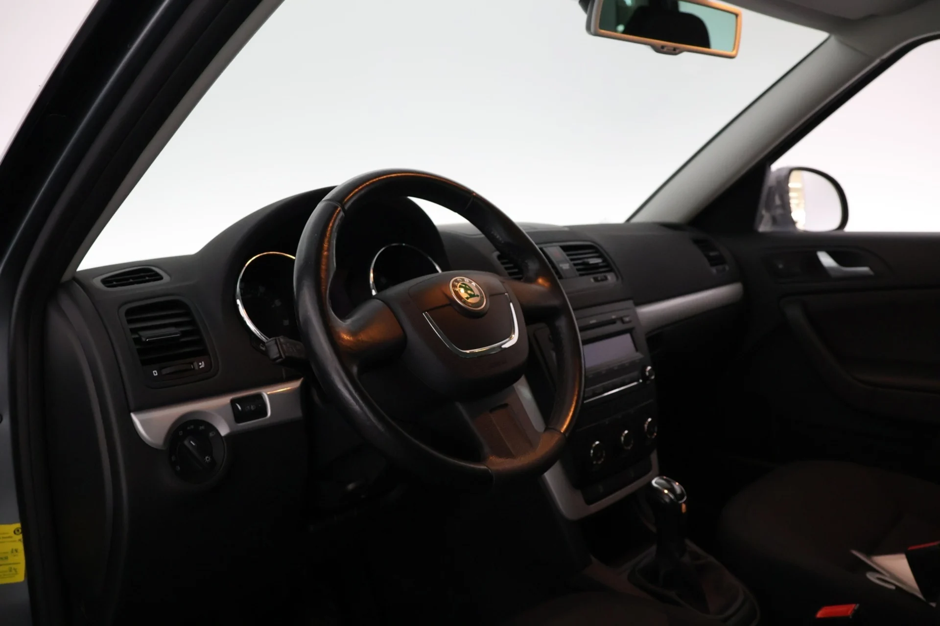 Car Image - 3Y4CwJwX9T6QghTfmIssHI