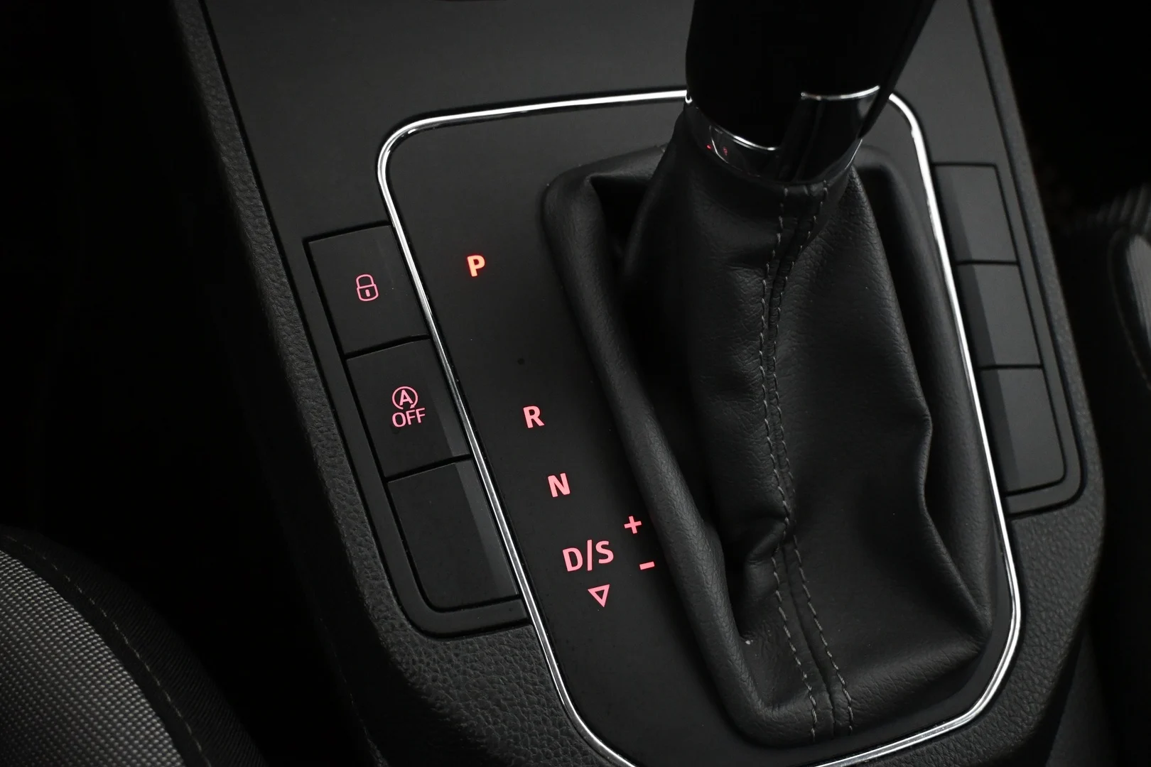 Car Image - 12fLCNFKIjoTV4myTYzTkf