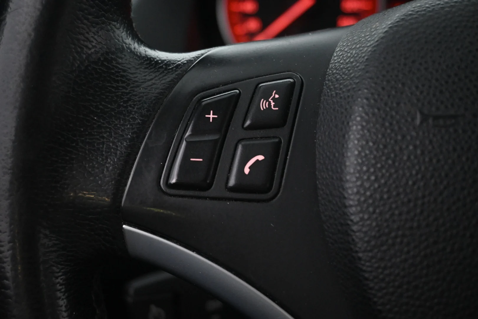 Car Image - 2F6k5HgWhW8TGLPU2l3gel