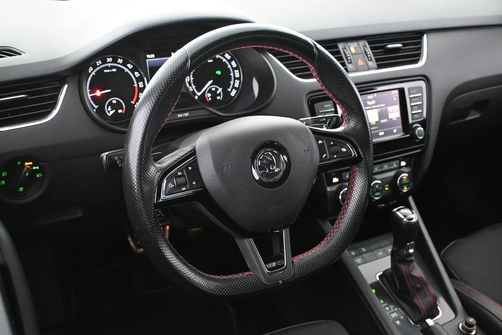 Car Image - 7LF5TmaZ5uQveIhhu1GtQu