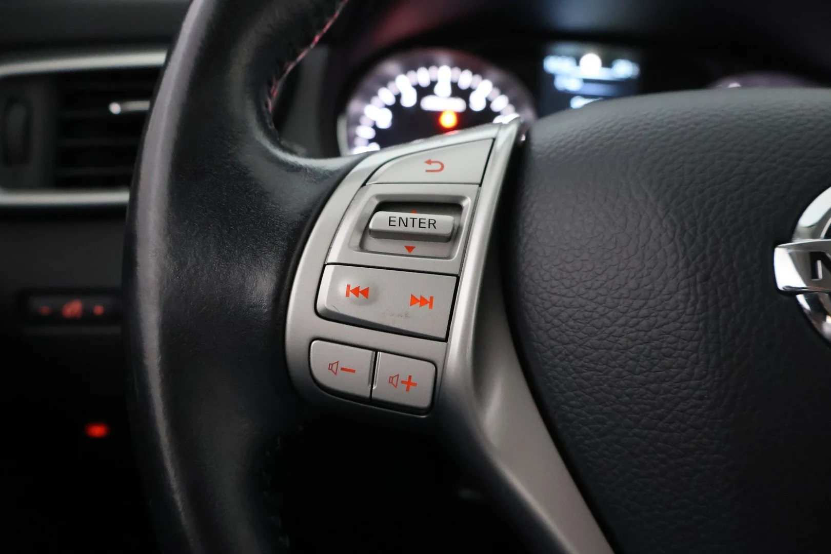 Car Image - 7jkVfk537rVjoRoRmdLWxr