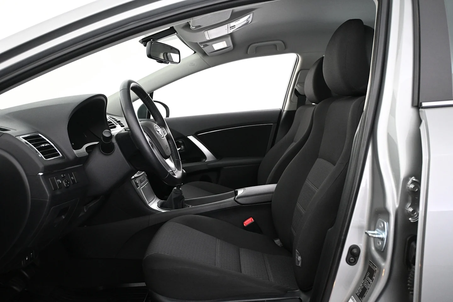 Car Image - 45VGcoE3J4cHOah2K0YQlv