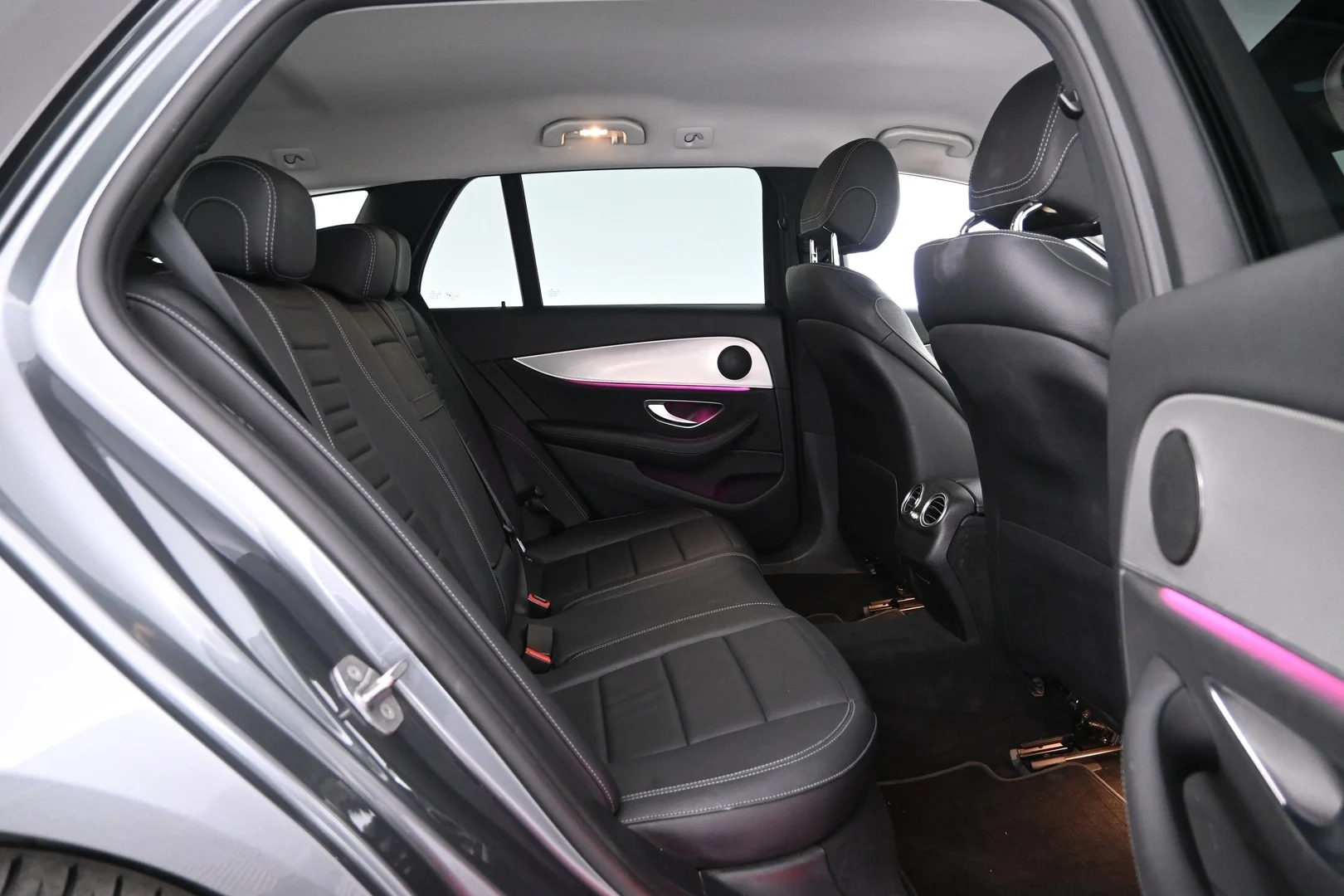 Car Image - 4UG0Z5jGIsw90TGmykt9zb