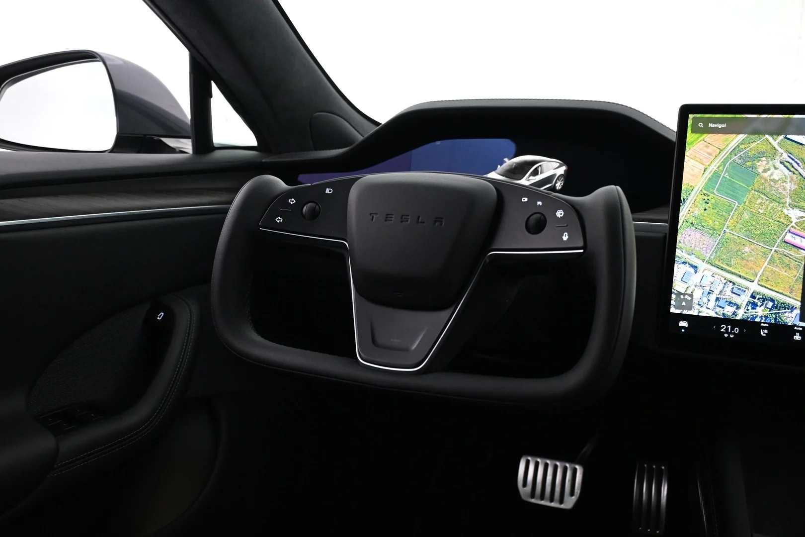 Car Image - 7kbRt0kGRE7isqF990QnTN
