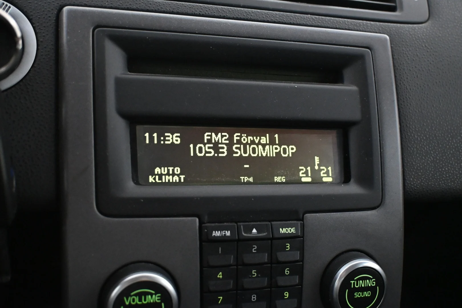 Car Image - 3y4KoNkvgp3gNbFCSdkDN4