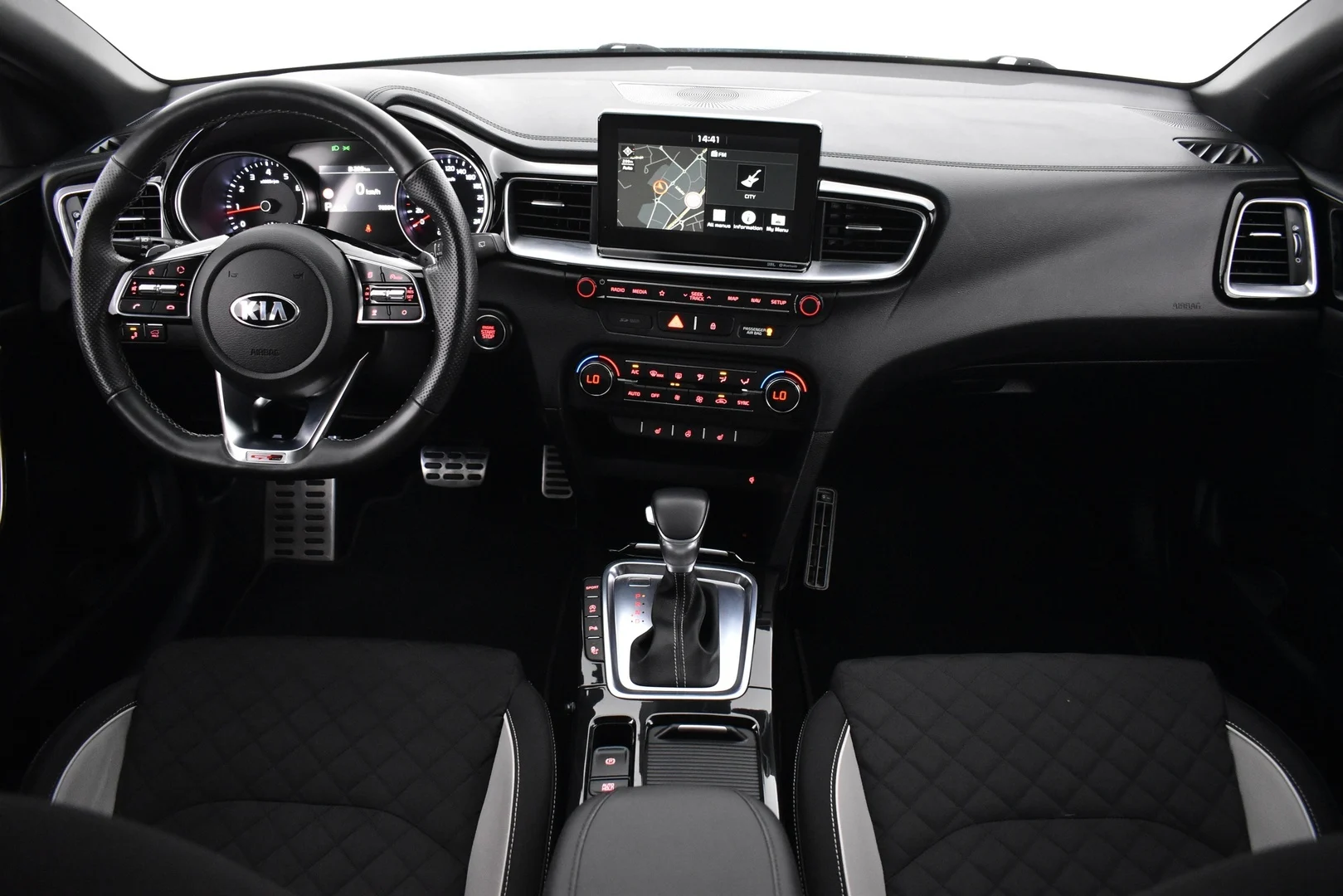 Car Image - 6NX3I23mpQhdqAxmDGZZxG