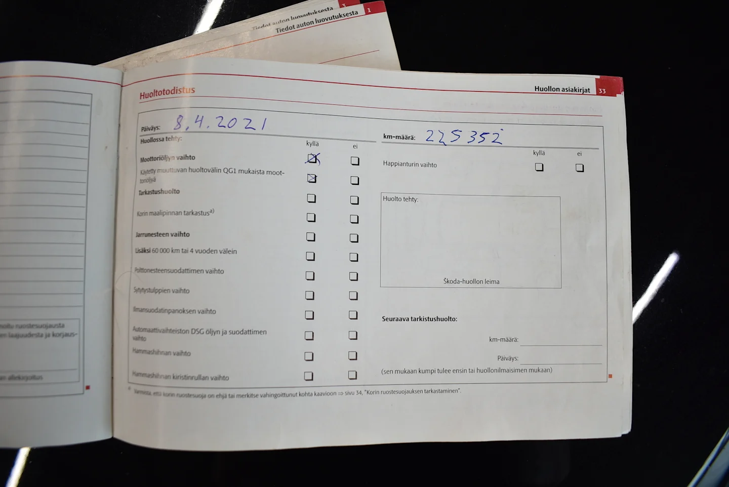 Car Image - 1T8d6NNLag55KUeuuvbaVv