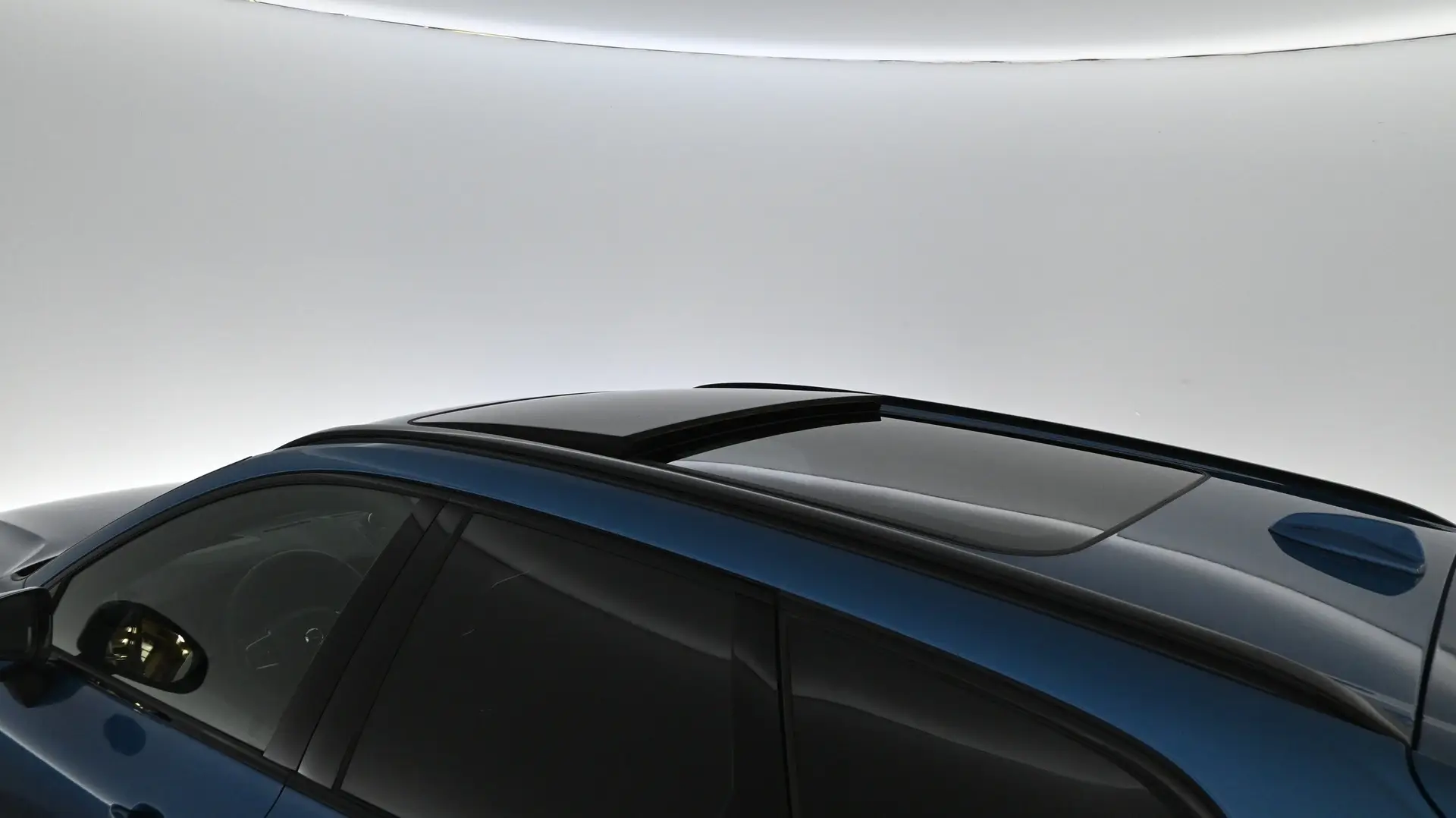 Car Image - 33gfgWDo4y6mFhlbbQwU6J