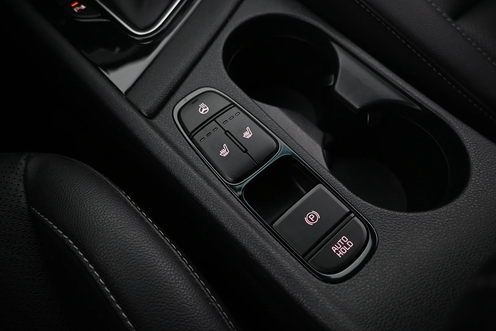 Car Image - 15mknHpzvDDYbcoFXdnDkH