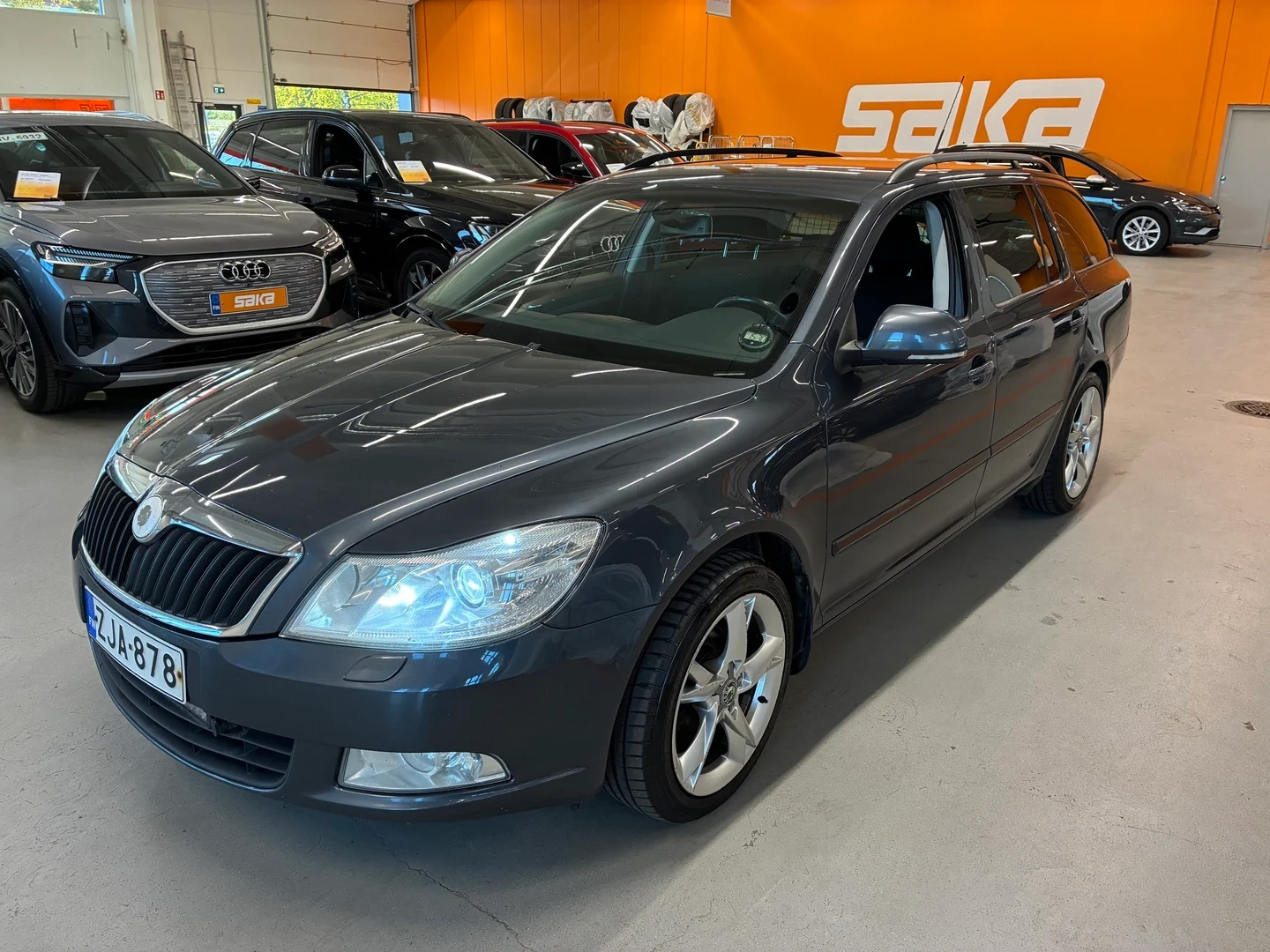 Car Image - 3VjYv7xQd9TqL2BMk6Mnge