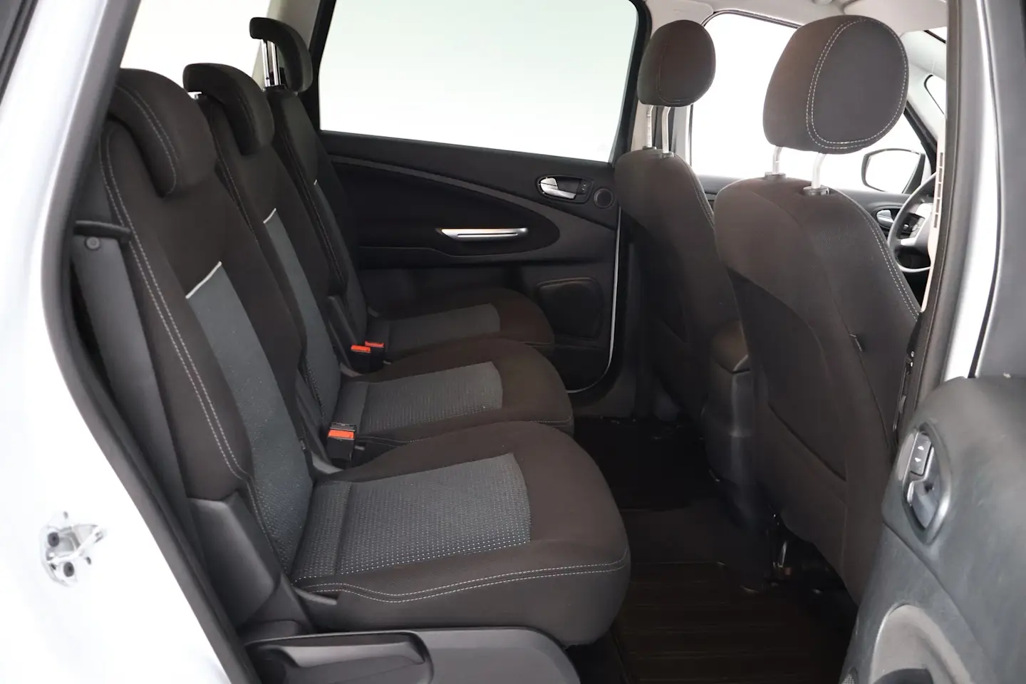Car Image - 4zFpzxVcBSH3aJq03JCcWE
