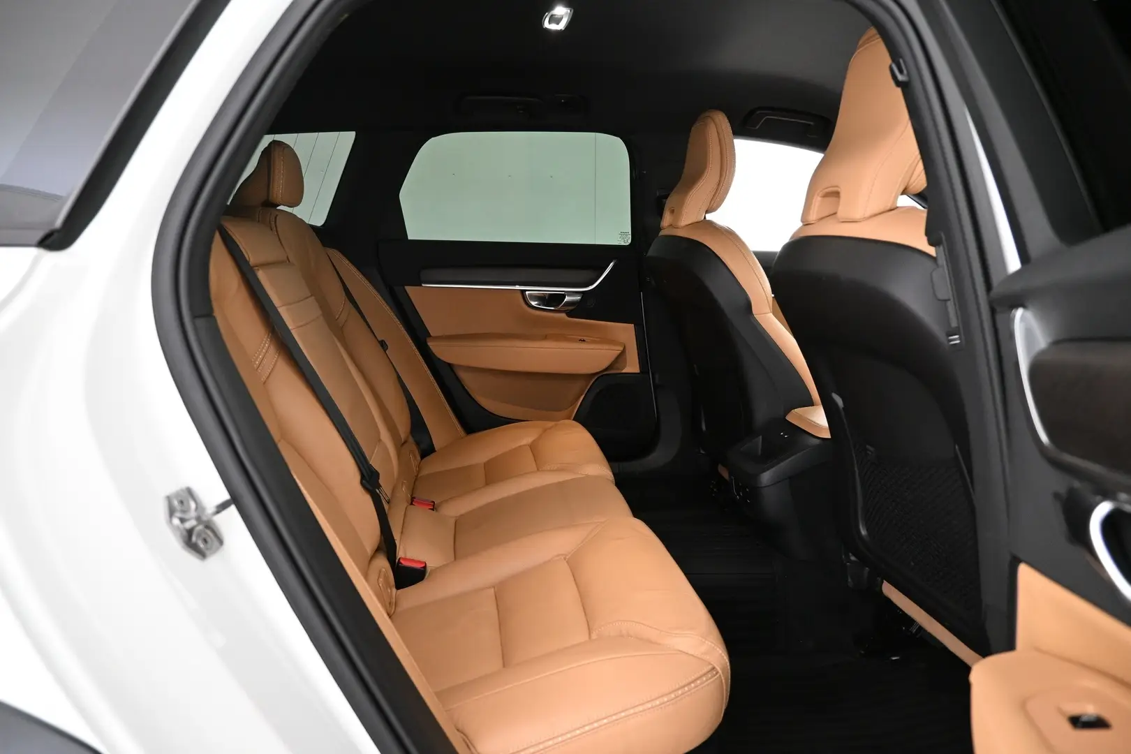 Car Image - 3egUbOLDoeFFR41UamIDIt