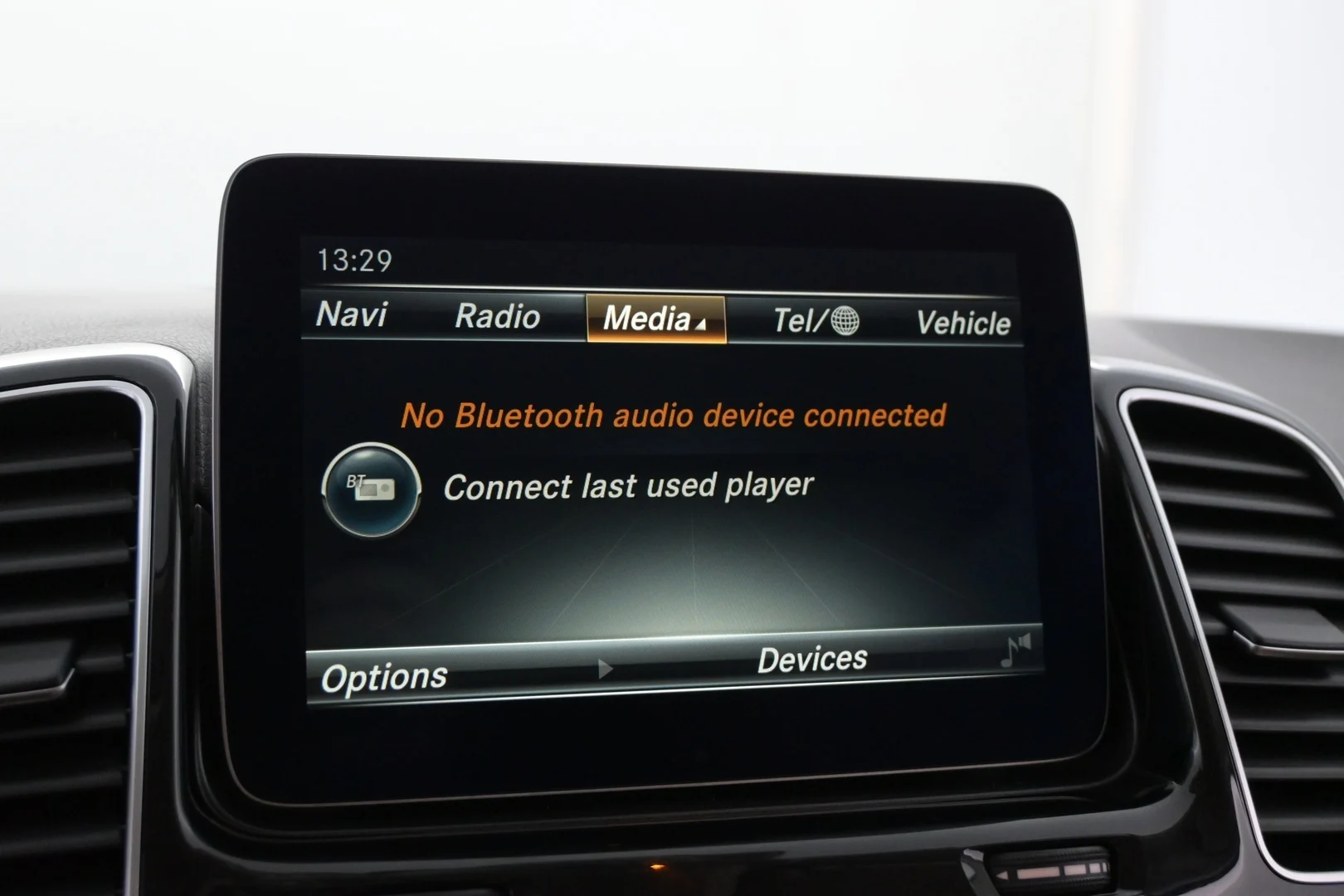 Car Image - 2QhEJfl5J3HzsHCX3ubMQO