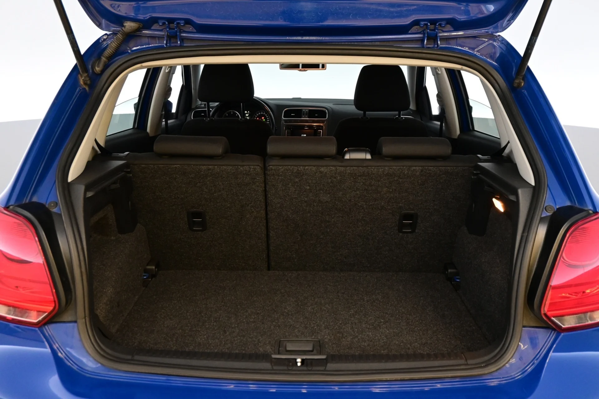 Car Image - nYlDXx6k5p3aX4a8ZMxt0