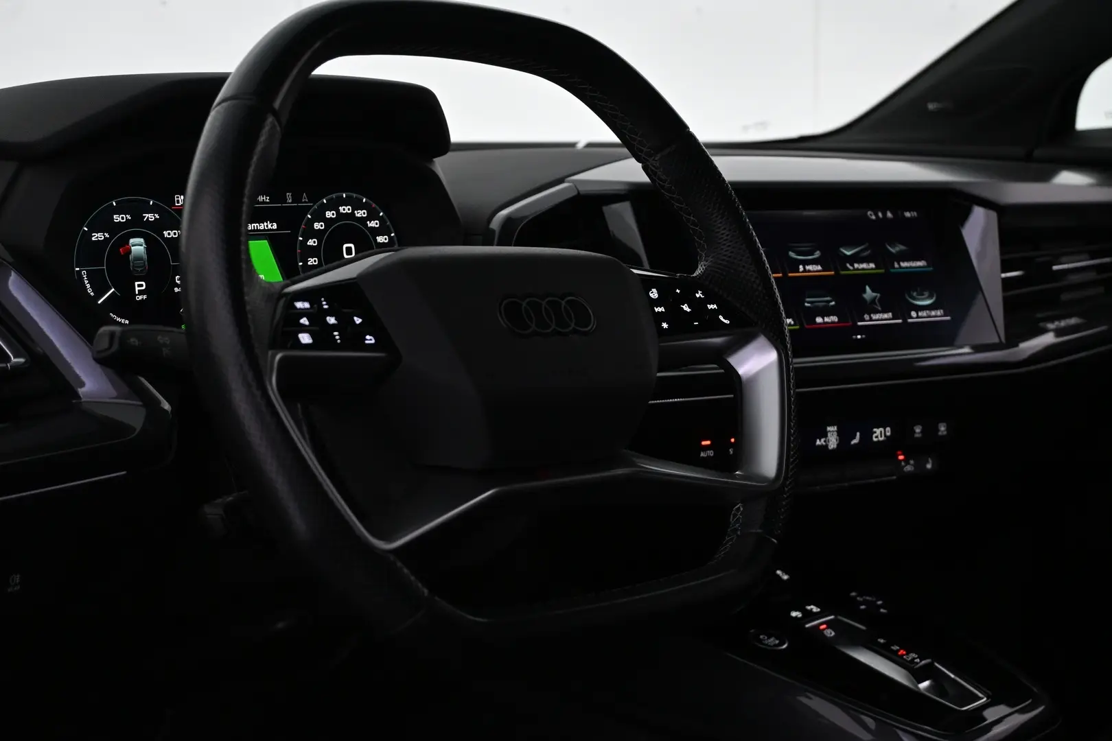 Car Image - 3VK1ATdLSsAztFyNniQLv4