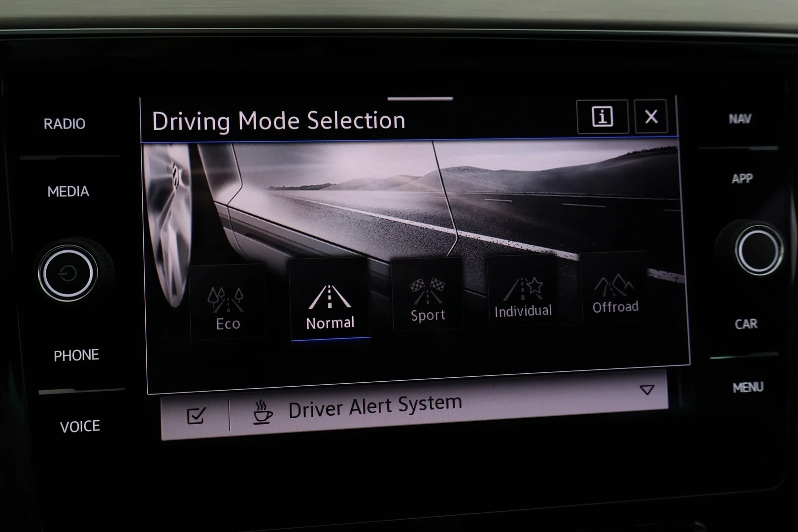 Car Image - X9WfaEfMGBUPVxn56RXbe