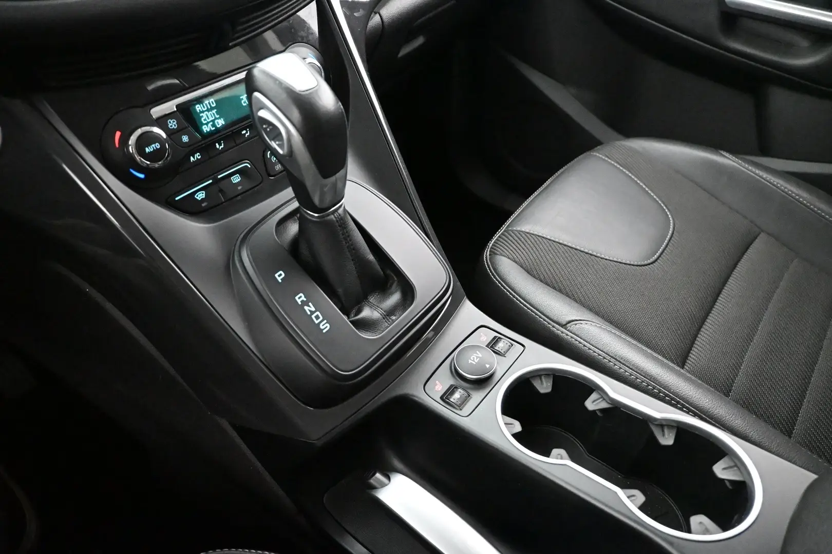 Car Image - 2XCpEgFl4nbEKG7IoPJaGa