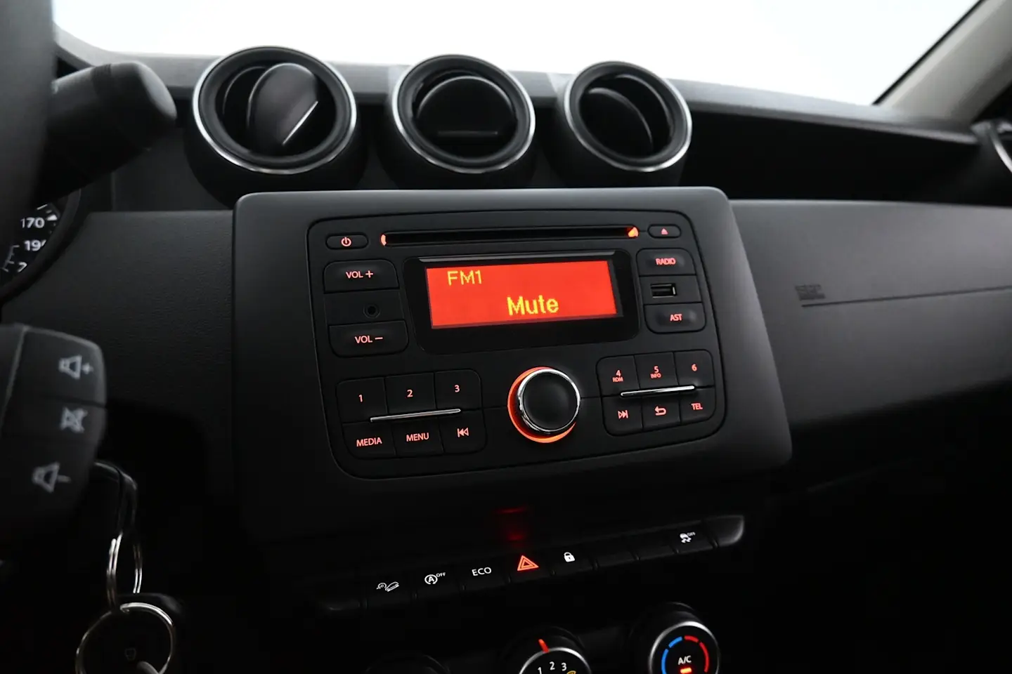 Car Image - 25yYAPDgtGZlbVJJX9WV3e