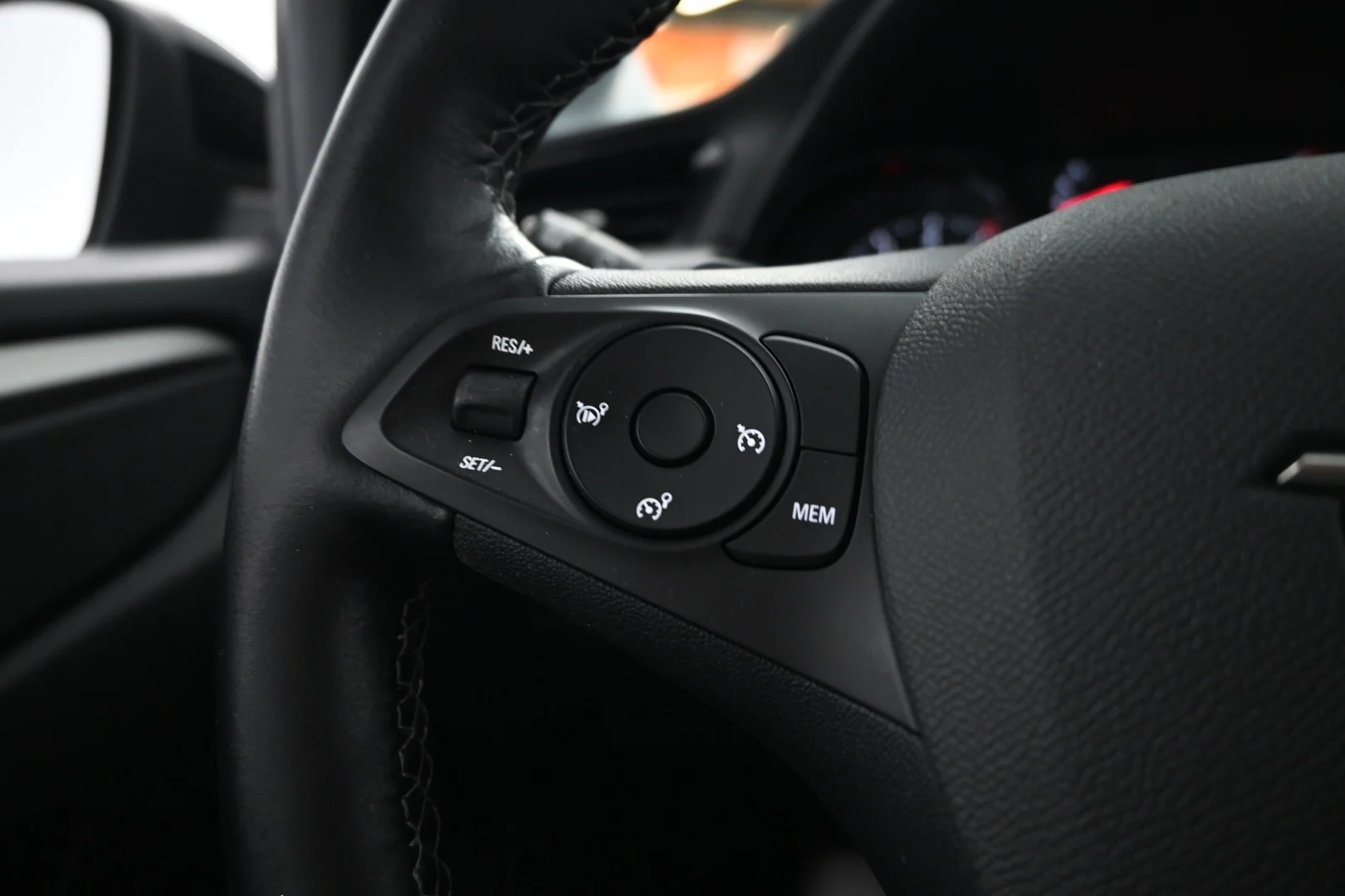 Car Image - 6XRCvDJQ3yXk7pcYtzrutk